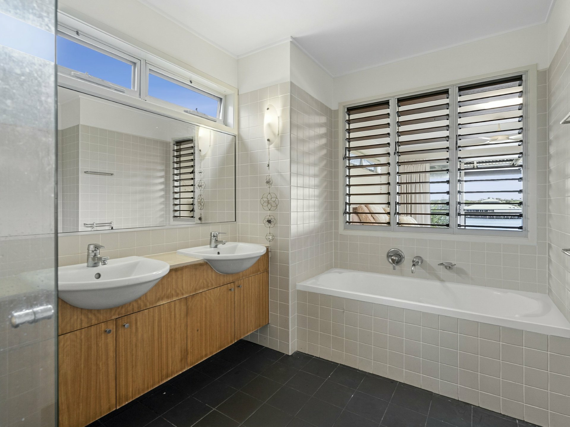 58/80 North Shore Road, TWIN WATERS