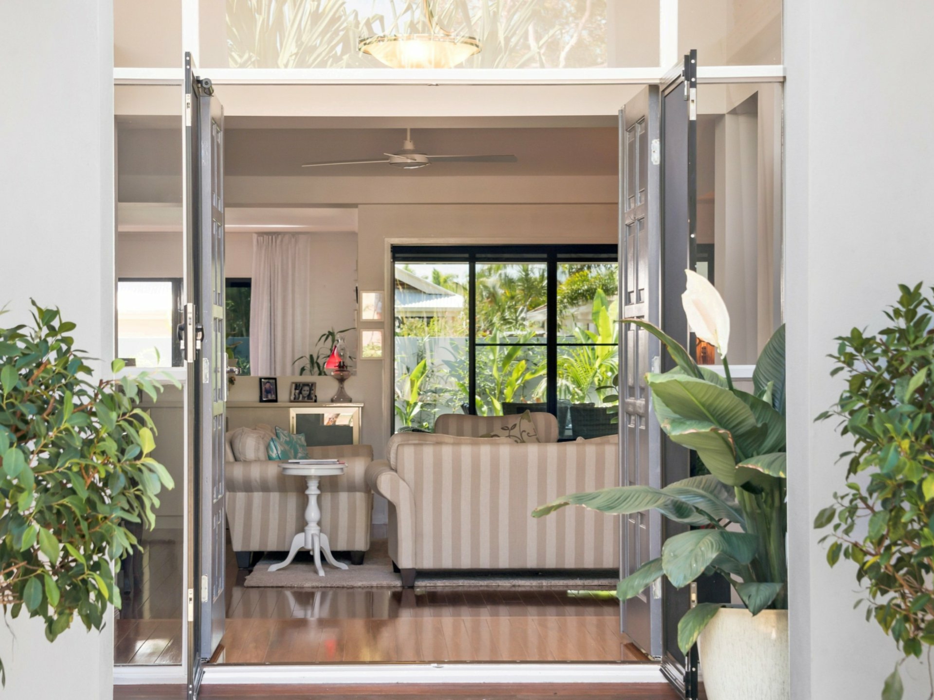 1 Sand Lane, TWIN WATERS