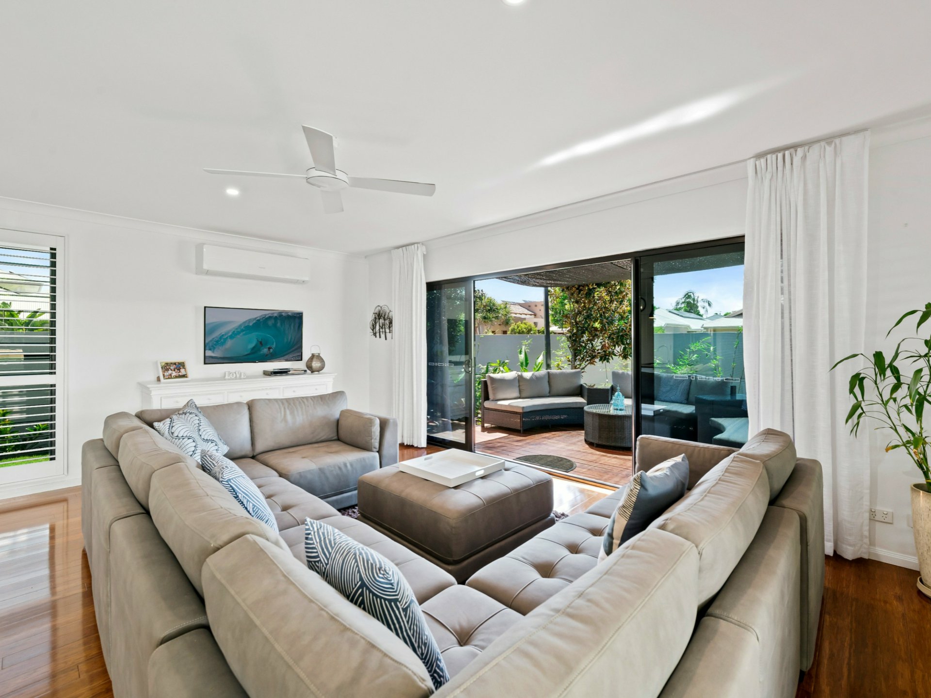 1 Sand Lane, TWIN WATERS