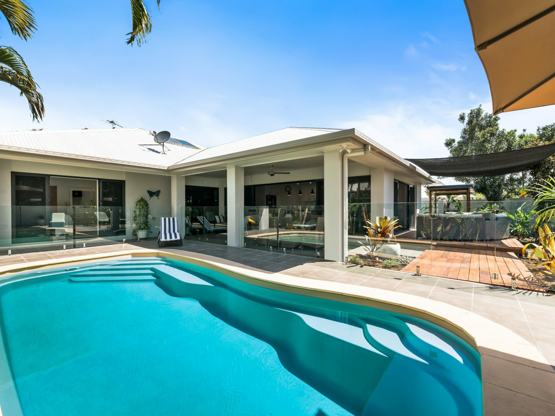 1 Sand Lane, TWIN WATERS