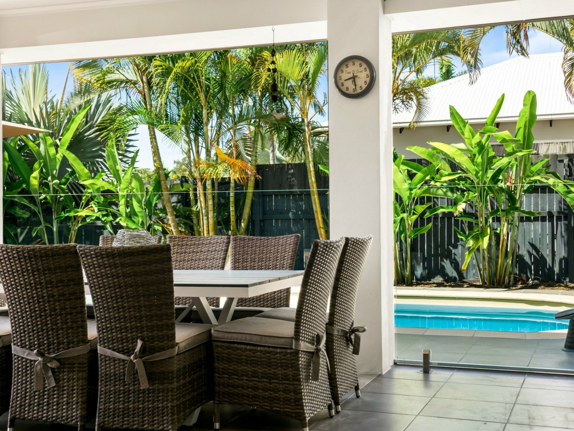 1 Sand Lane, TWIN WATERS