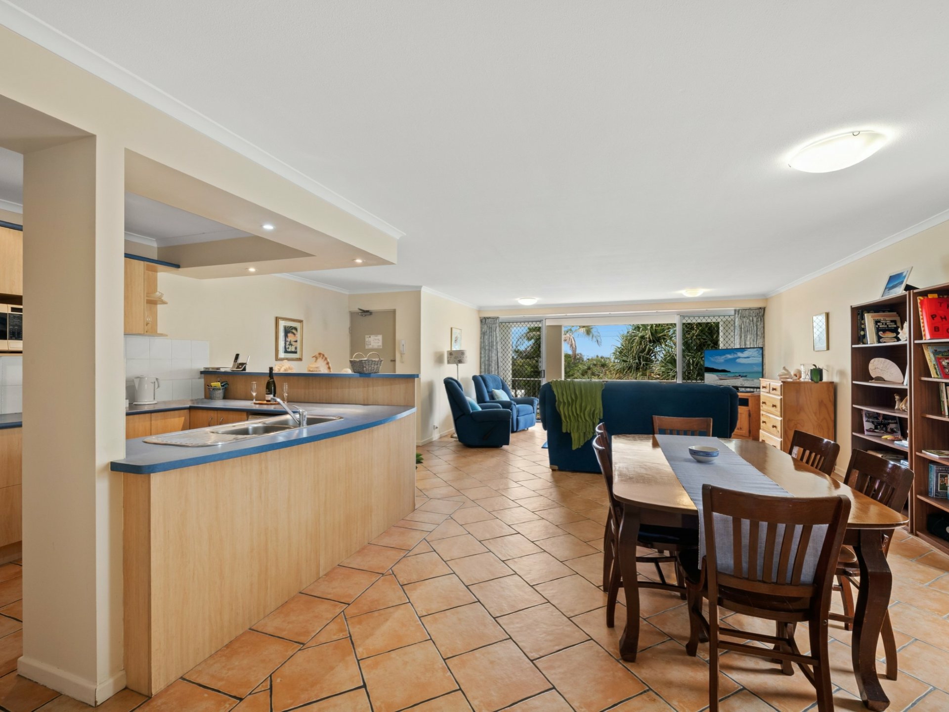 10/45 Lorikeet Drive, PEREGIAN BEACH