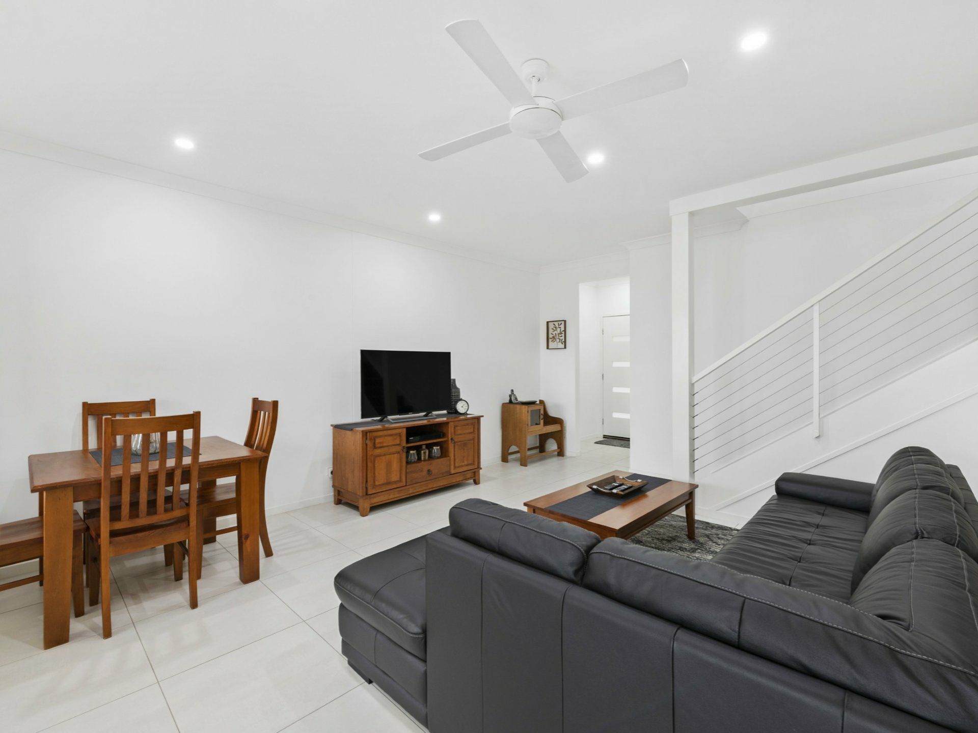 5/46 Regatta Boulevard, BIRTINYA