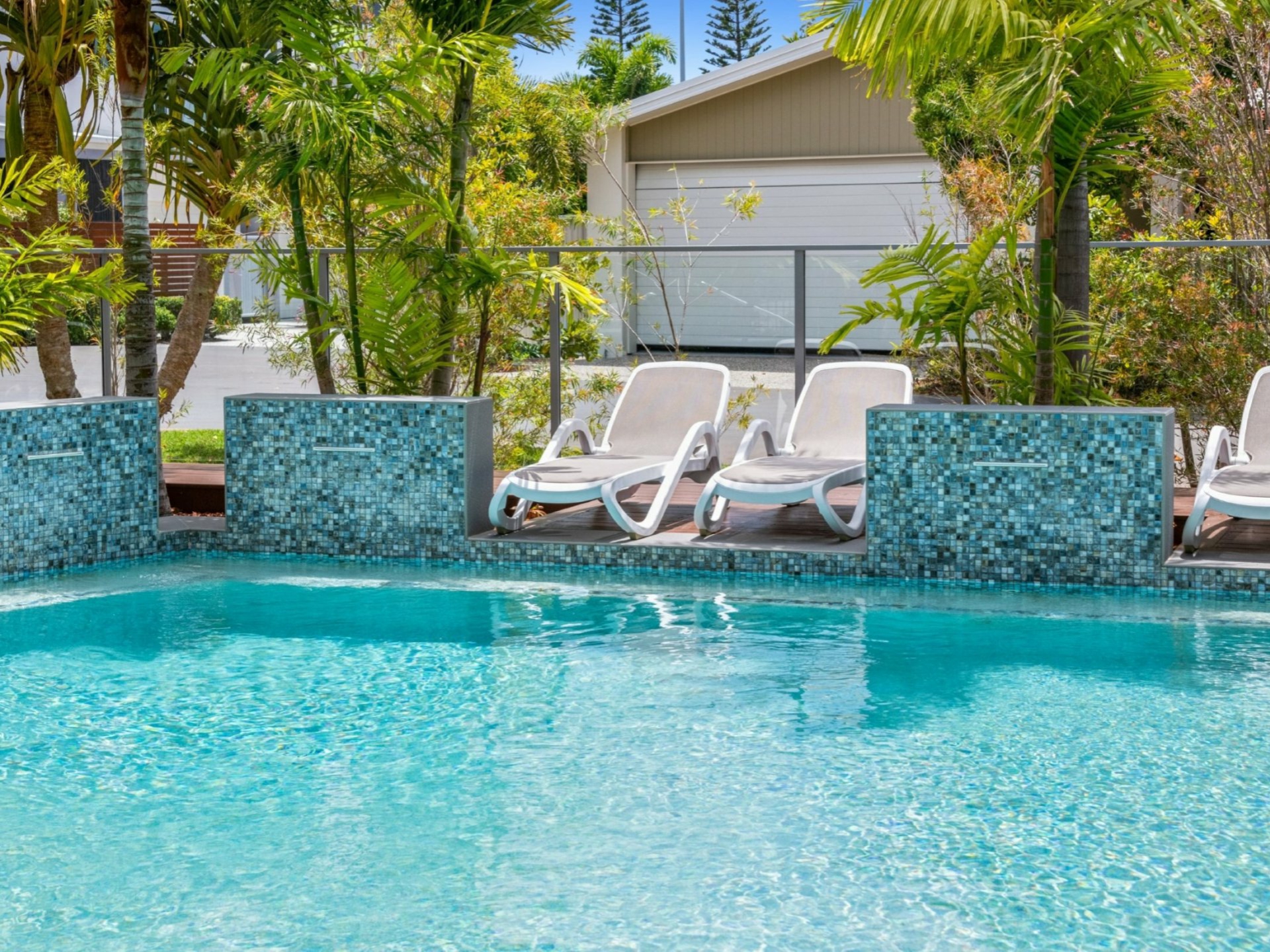 5/46 Regatta Boulevard, BIRTINYA