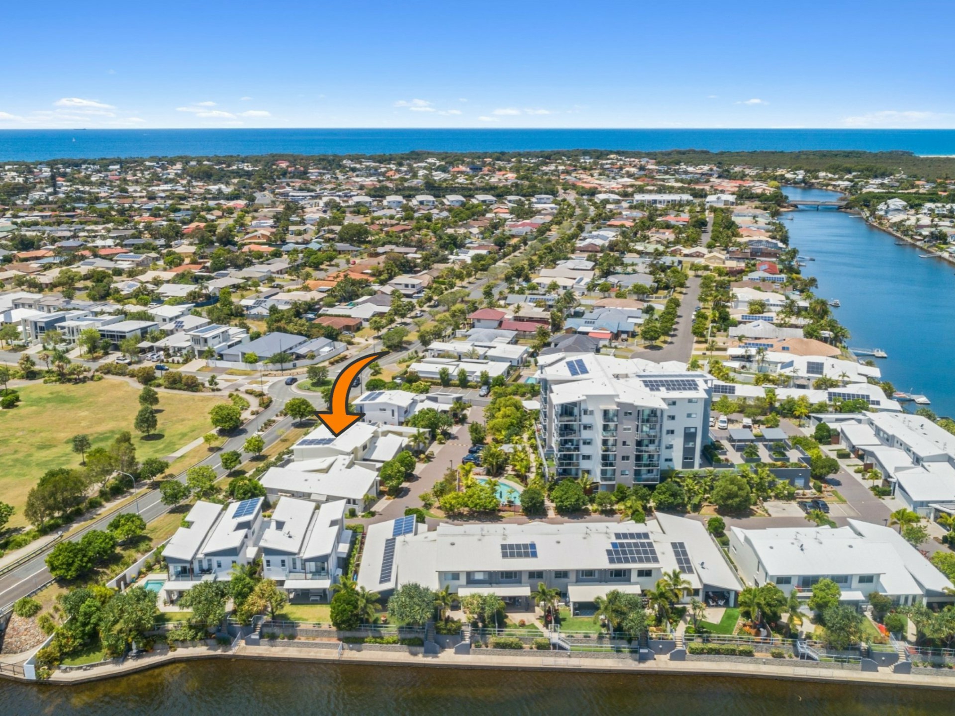 5/46 Regatta Boulevard, BIRTINYA