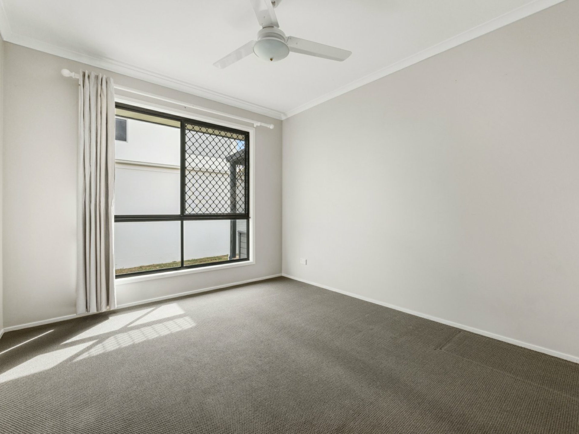 31 Petrie Ave, MARCOOLA