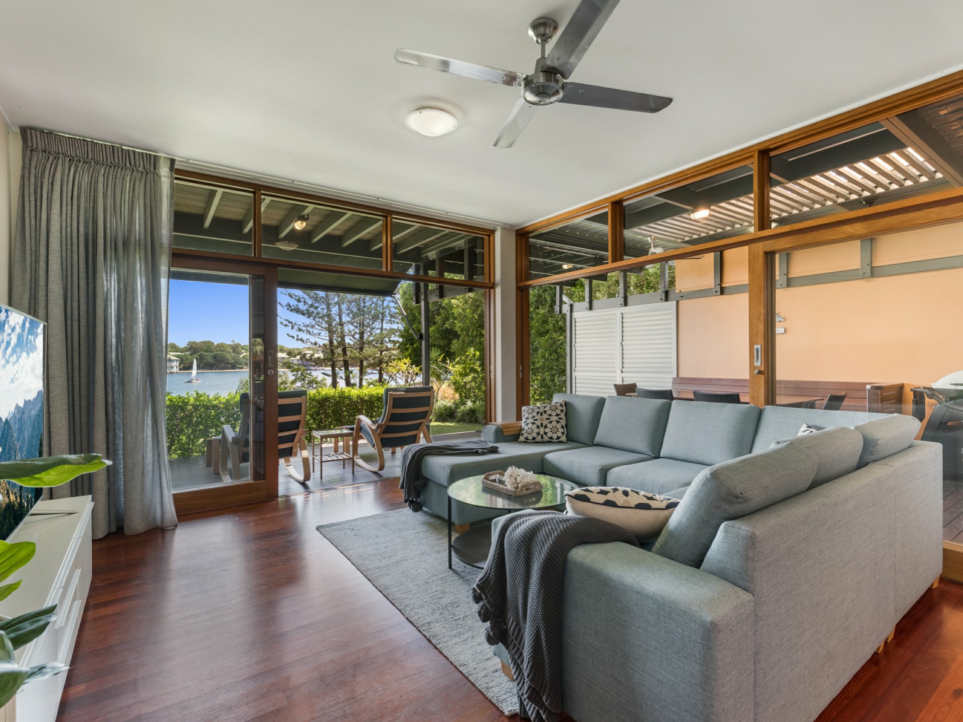 42/80 North Shore Road, TWIN WATERS