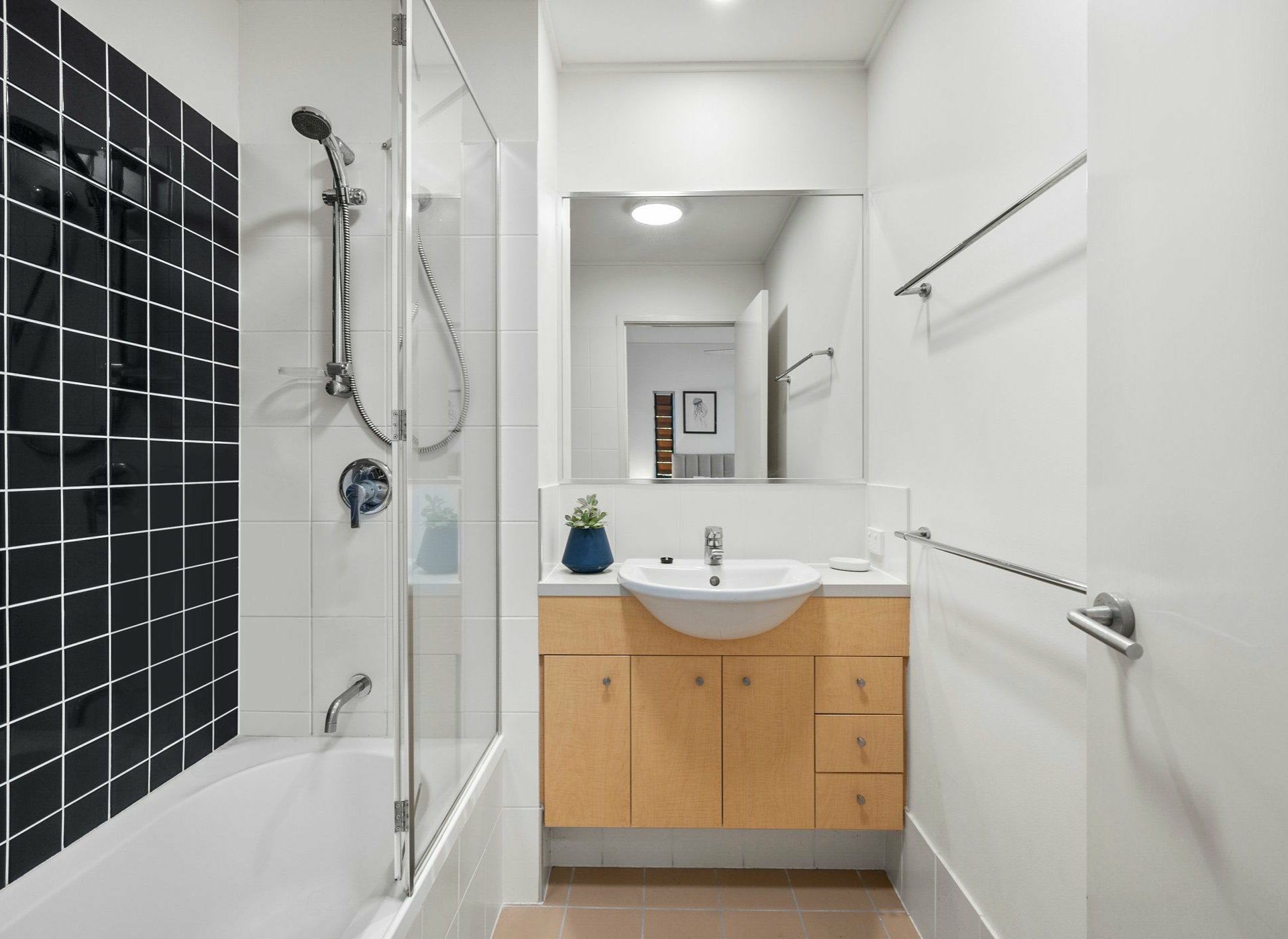 151/80 North Shore Road, TWIN WATERS
