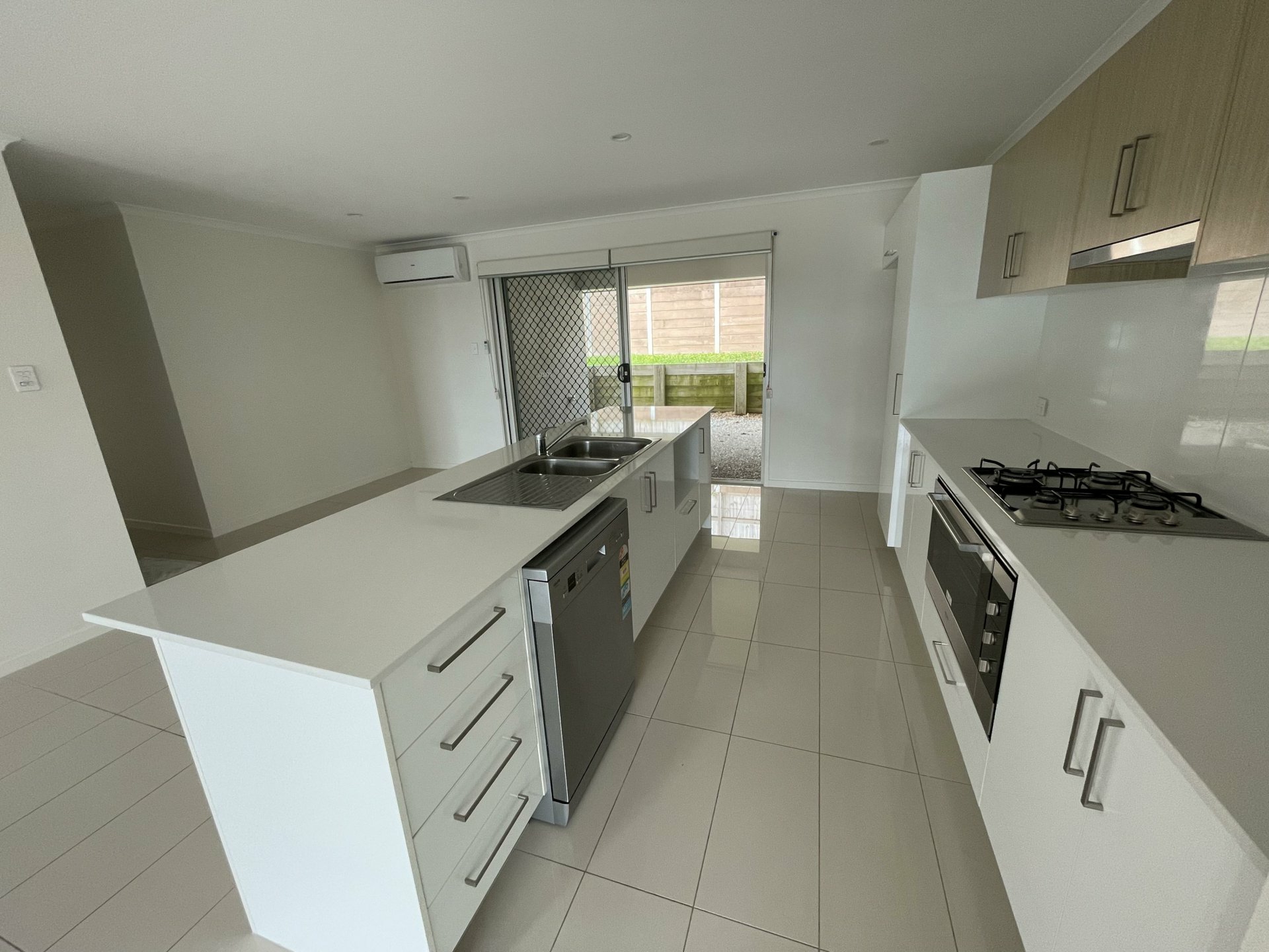 1/18 Majella Close, PEREGIAN SPRINGS