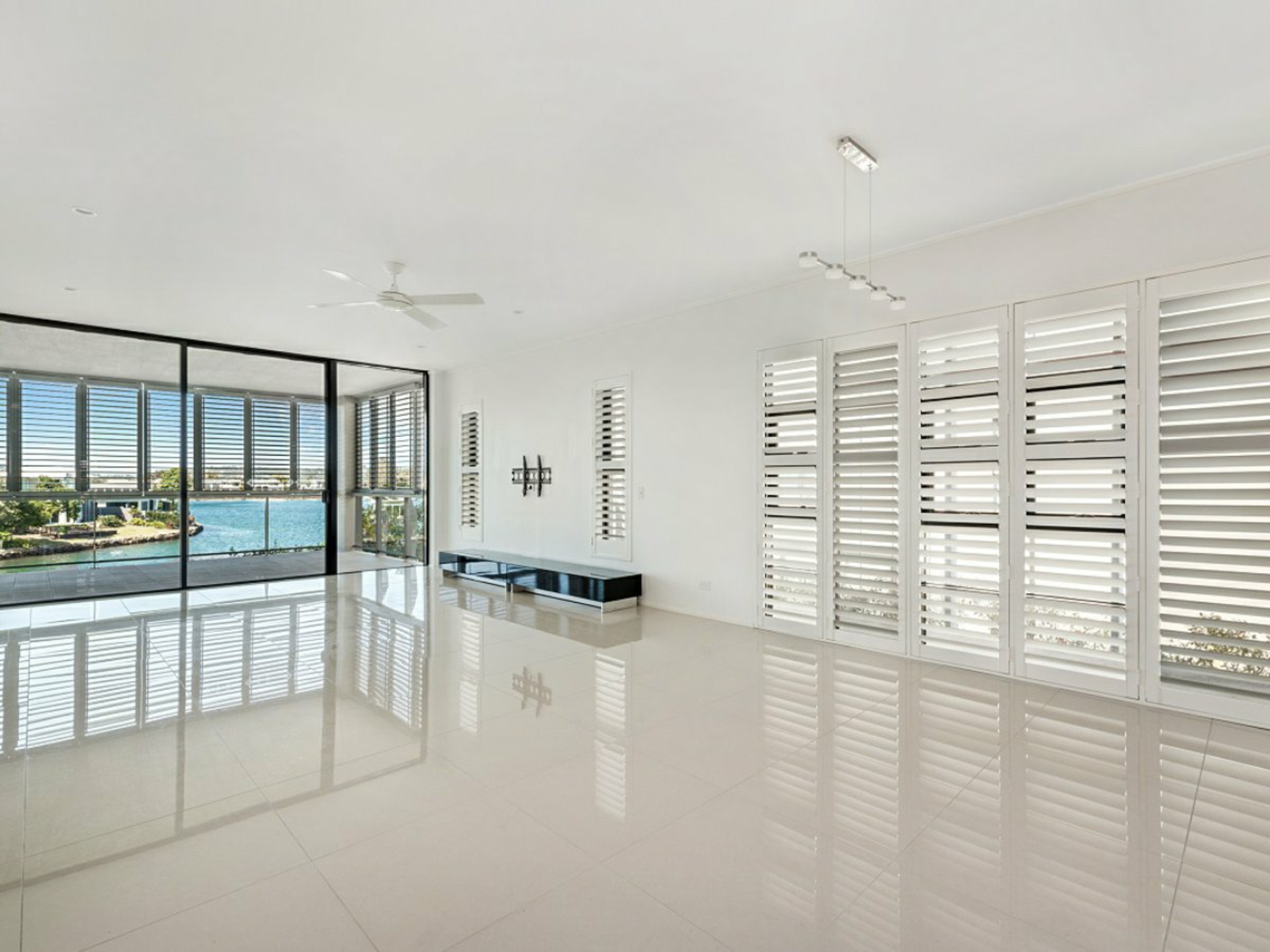 42/20 Baywater Drive, TWIN WATERS