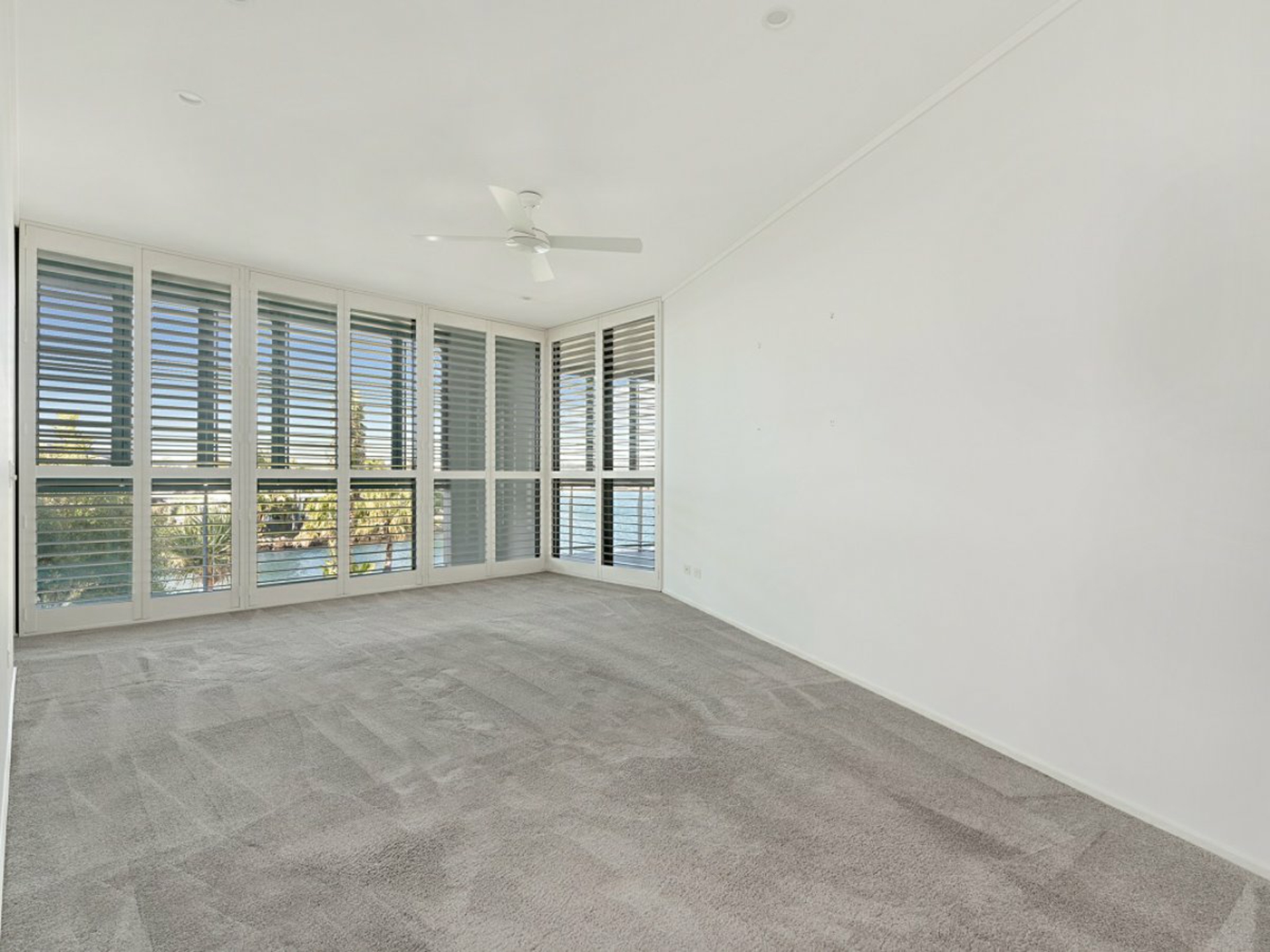 42/20 Baywater Drive, TWIN WATERS