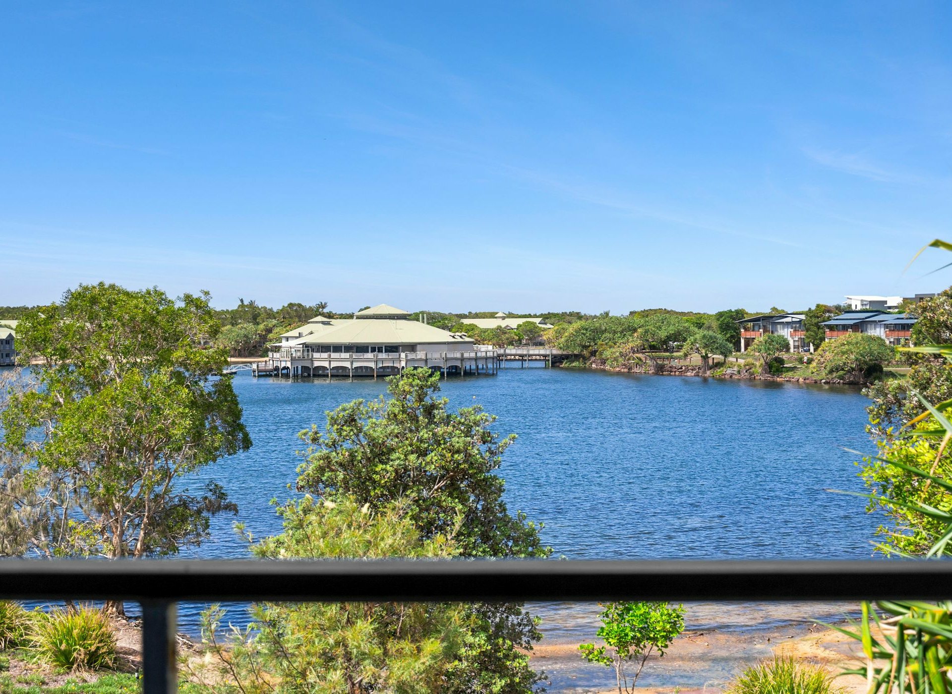 63/80 North Shore Road, TWIN WATERS