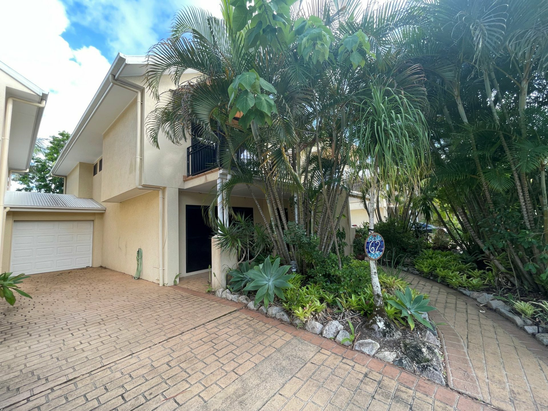 62/151-153 Mudjimba Beach Road, MUDJIMBA