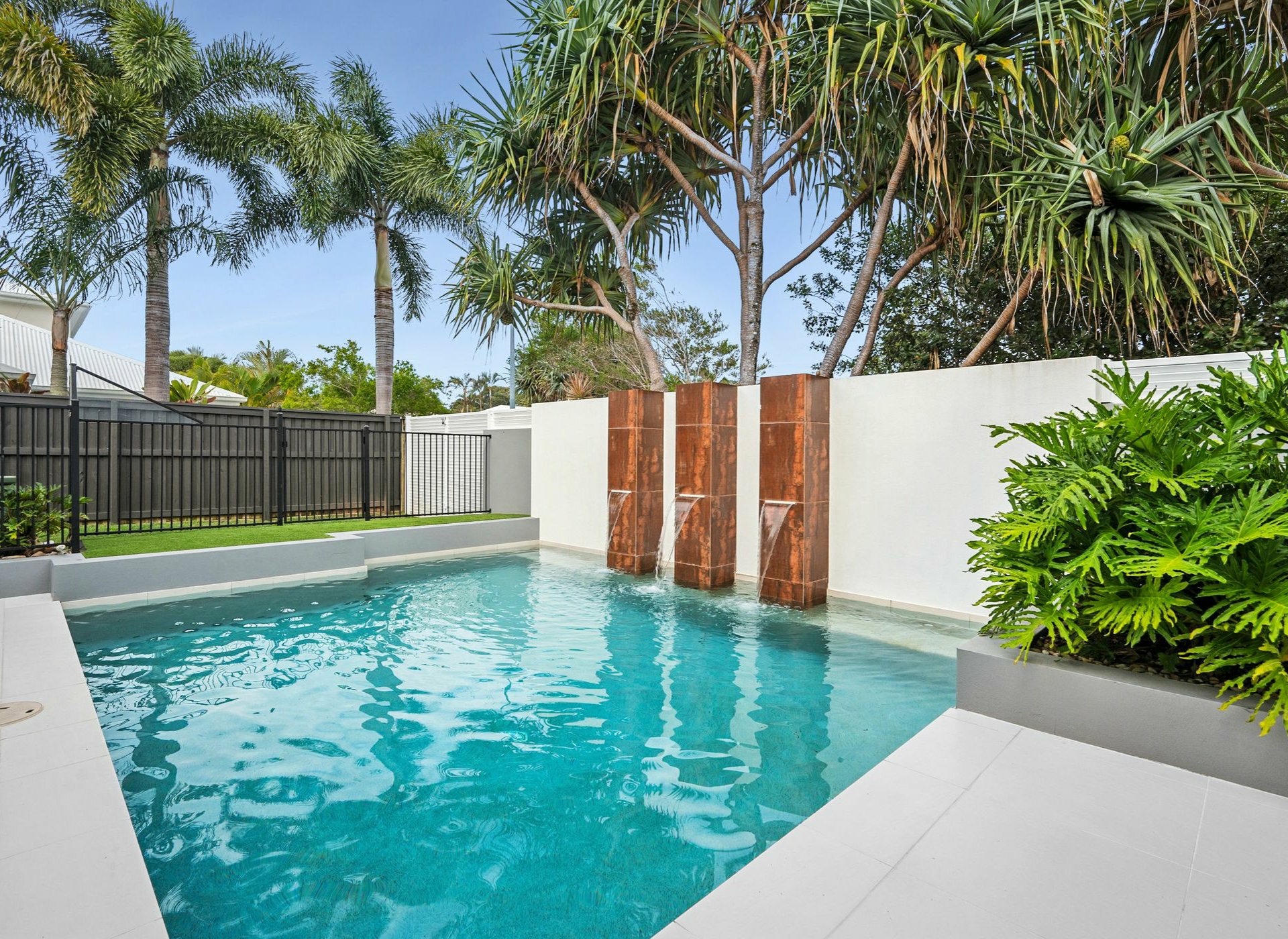 55 Baywater Drive, TWIN WATERS