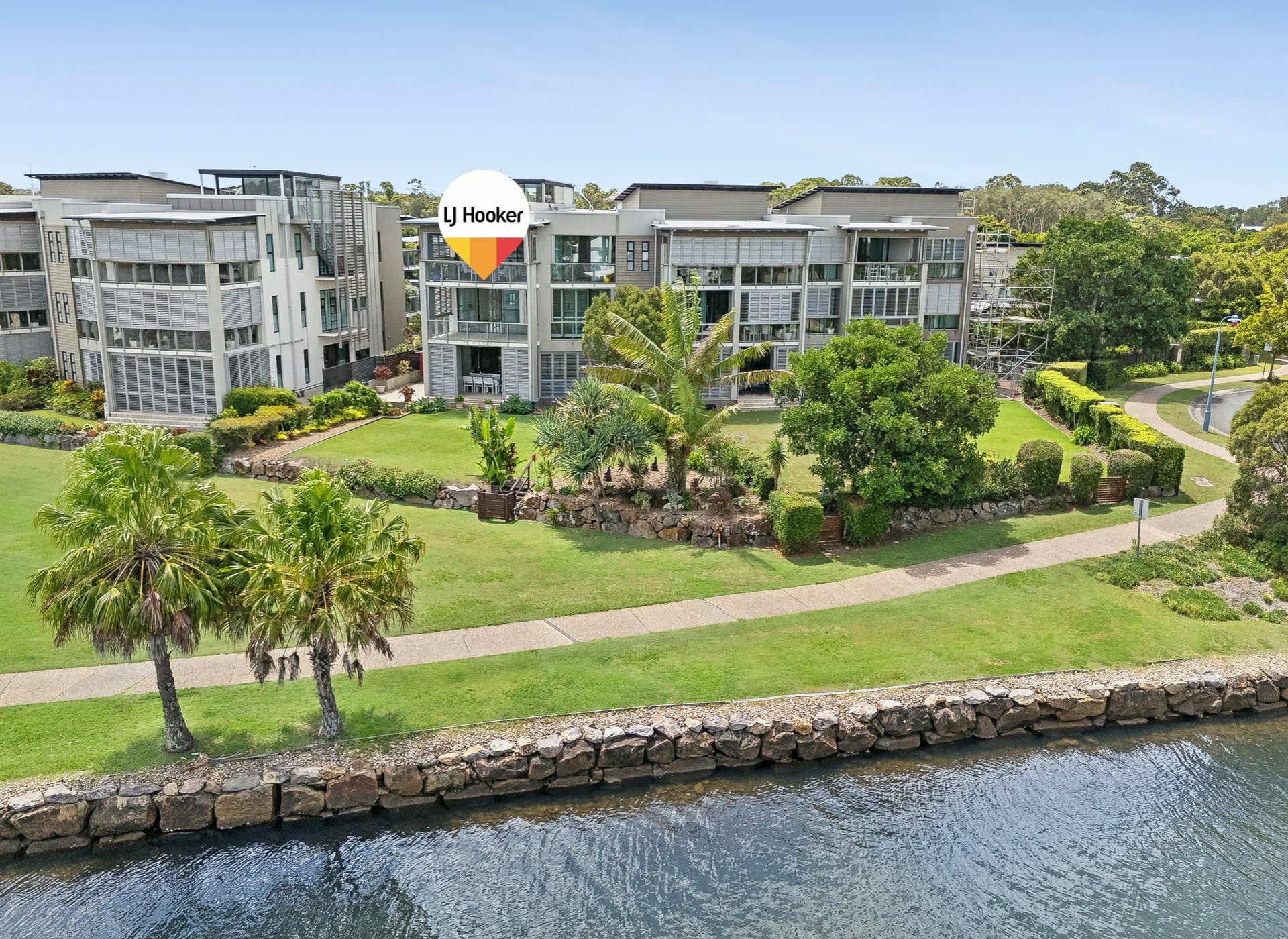 42/20 Baywater Drive, TWIN WATERS