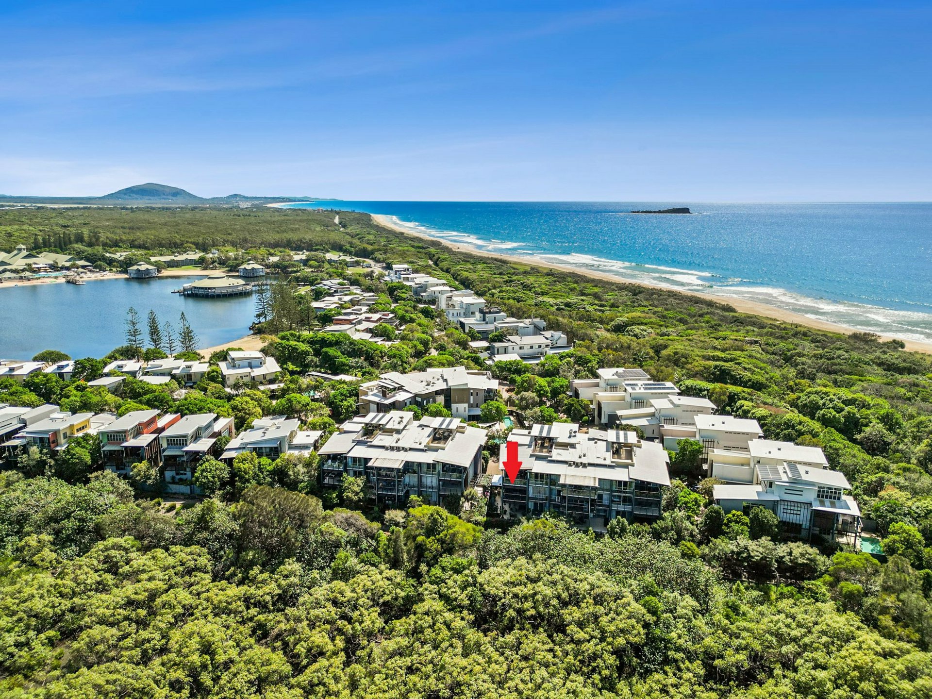 132/80 North Shore Road, TWIN WATERS