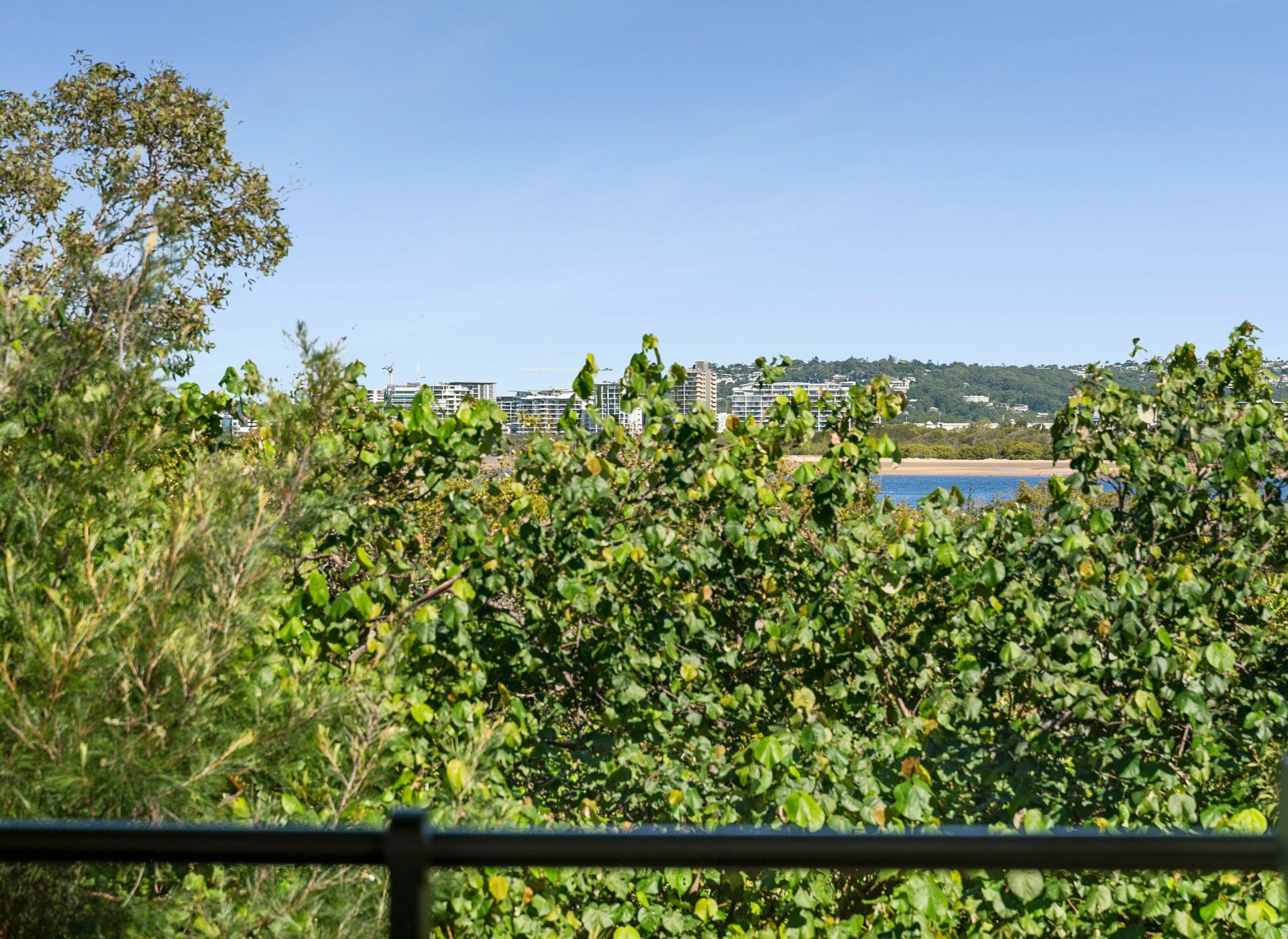 132/80 North Shore Road, TWIN WATERS