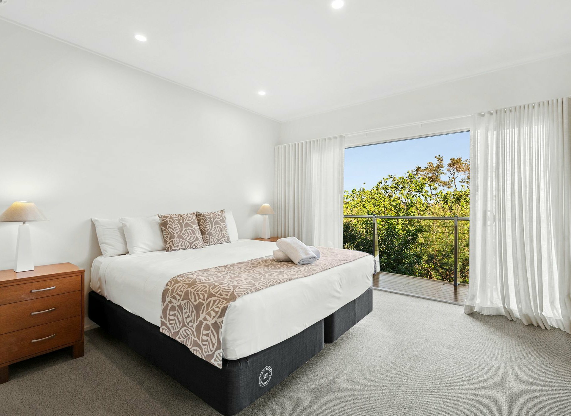 132/80 North Shore Road, TWIN WATERS