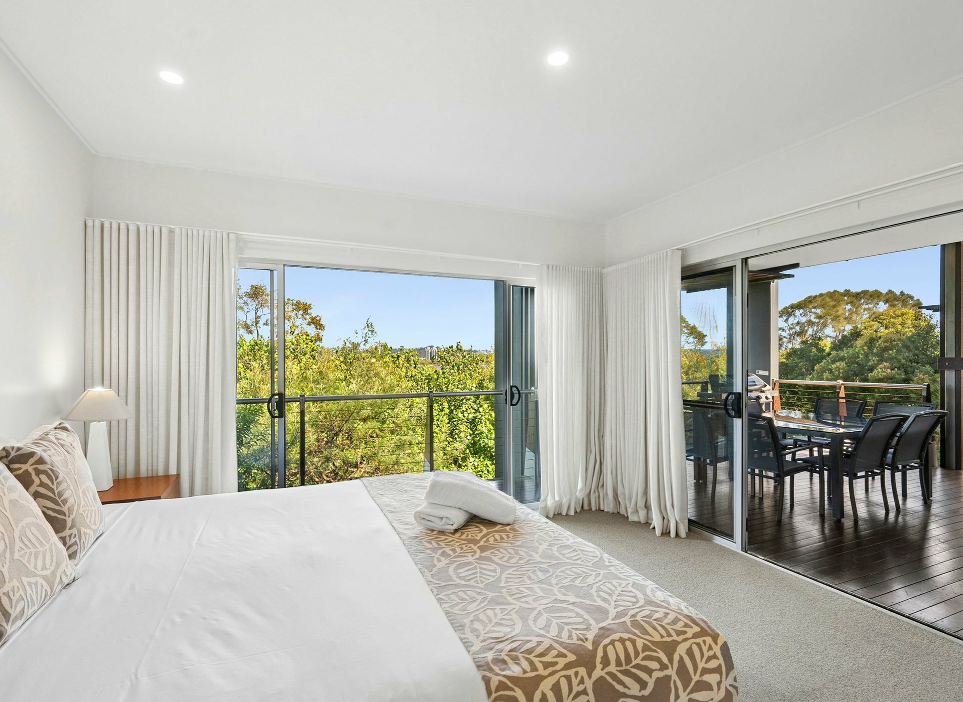 132/80 North Shore Road, TWIN WATERS