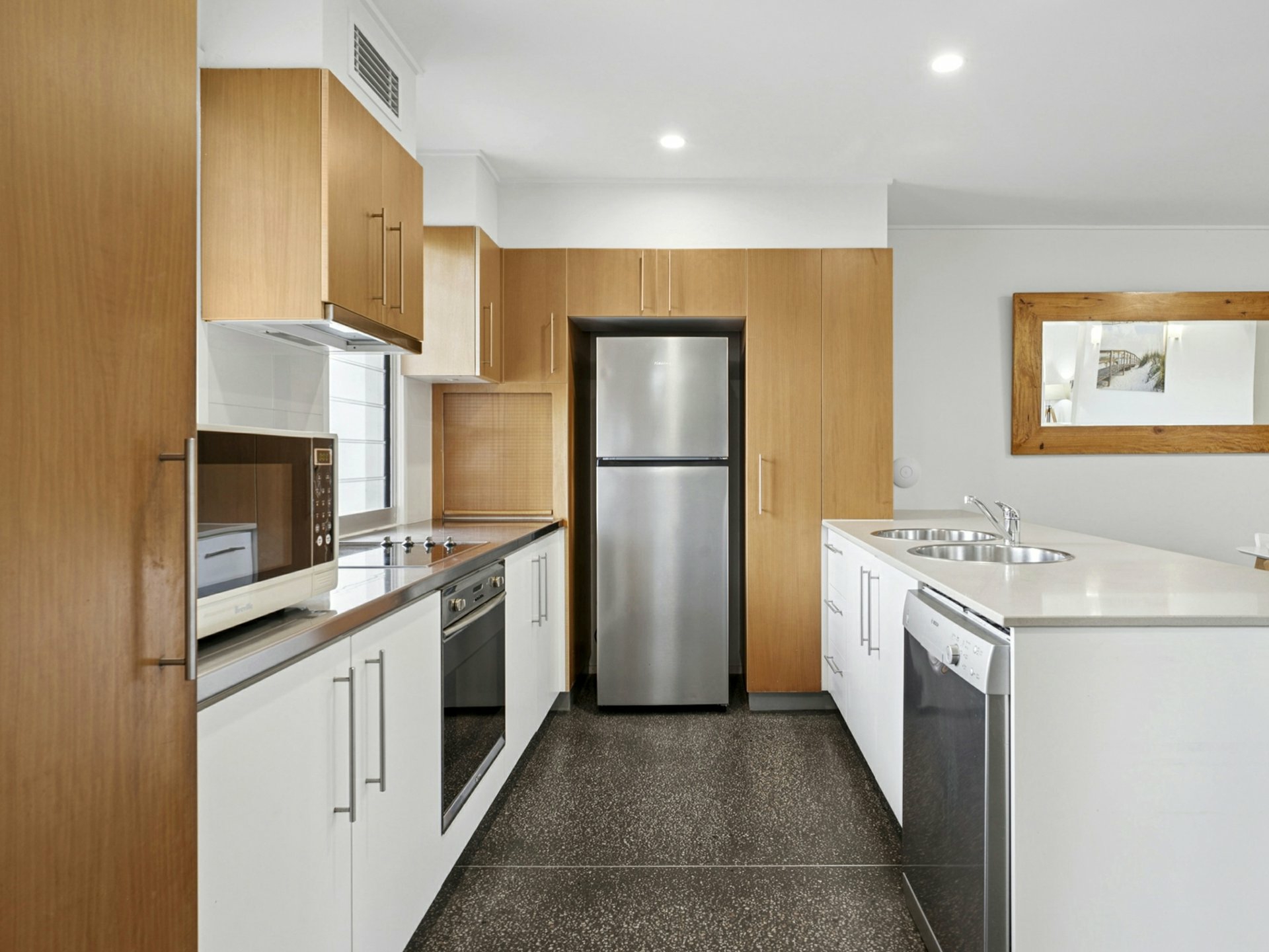 107/80 North Shore Road, TWIN WATERS