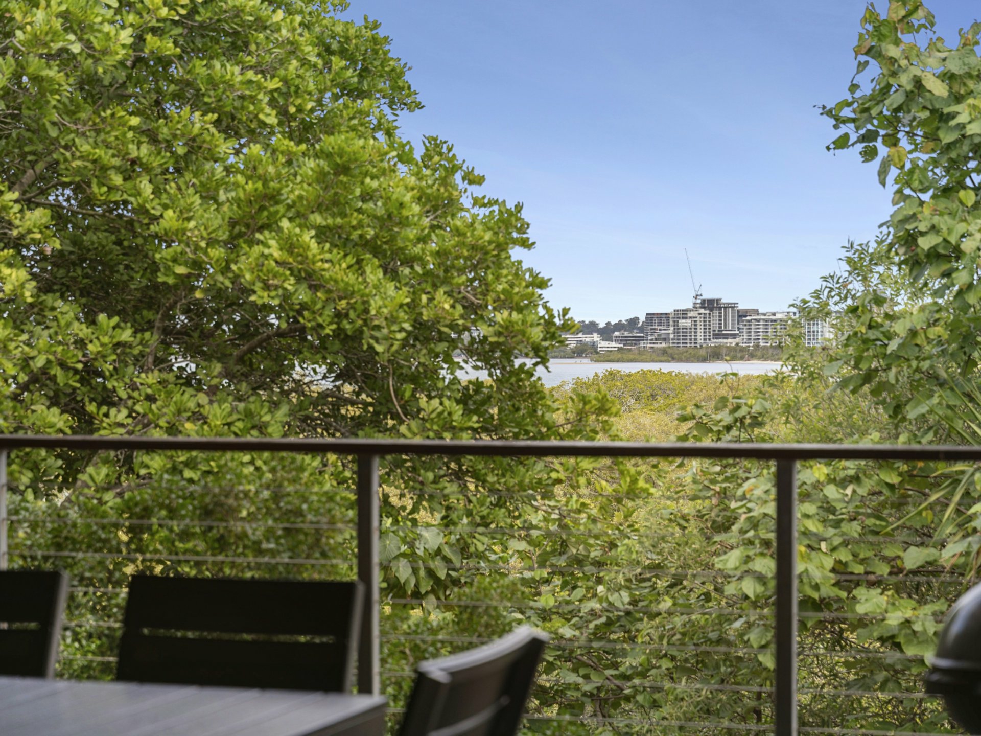 107/80 North Shore Road, TWIN WATERS