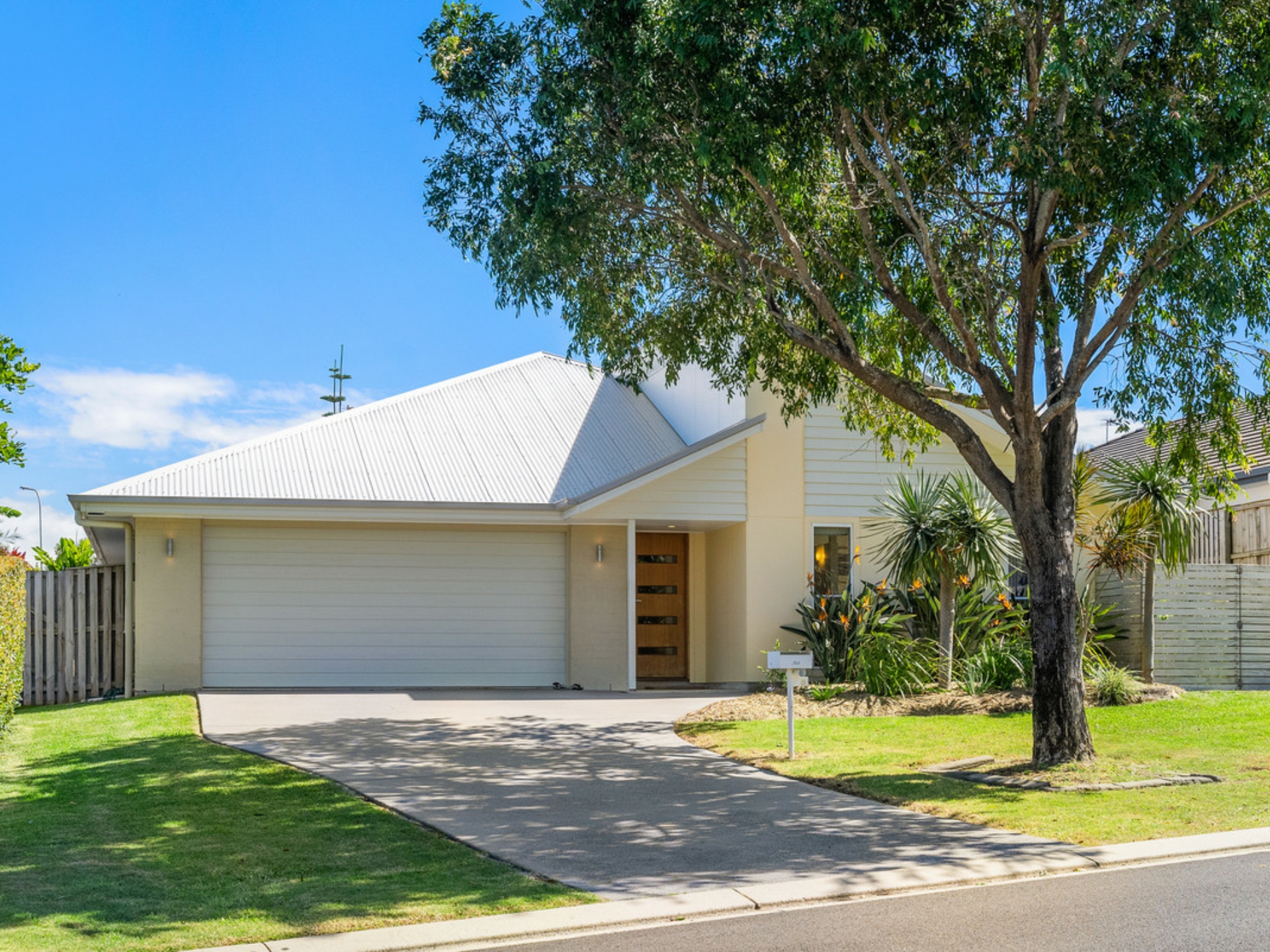 8 Morton Way, Skennars Head
