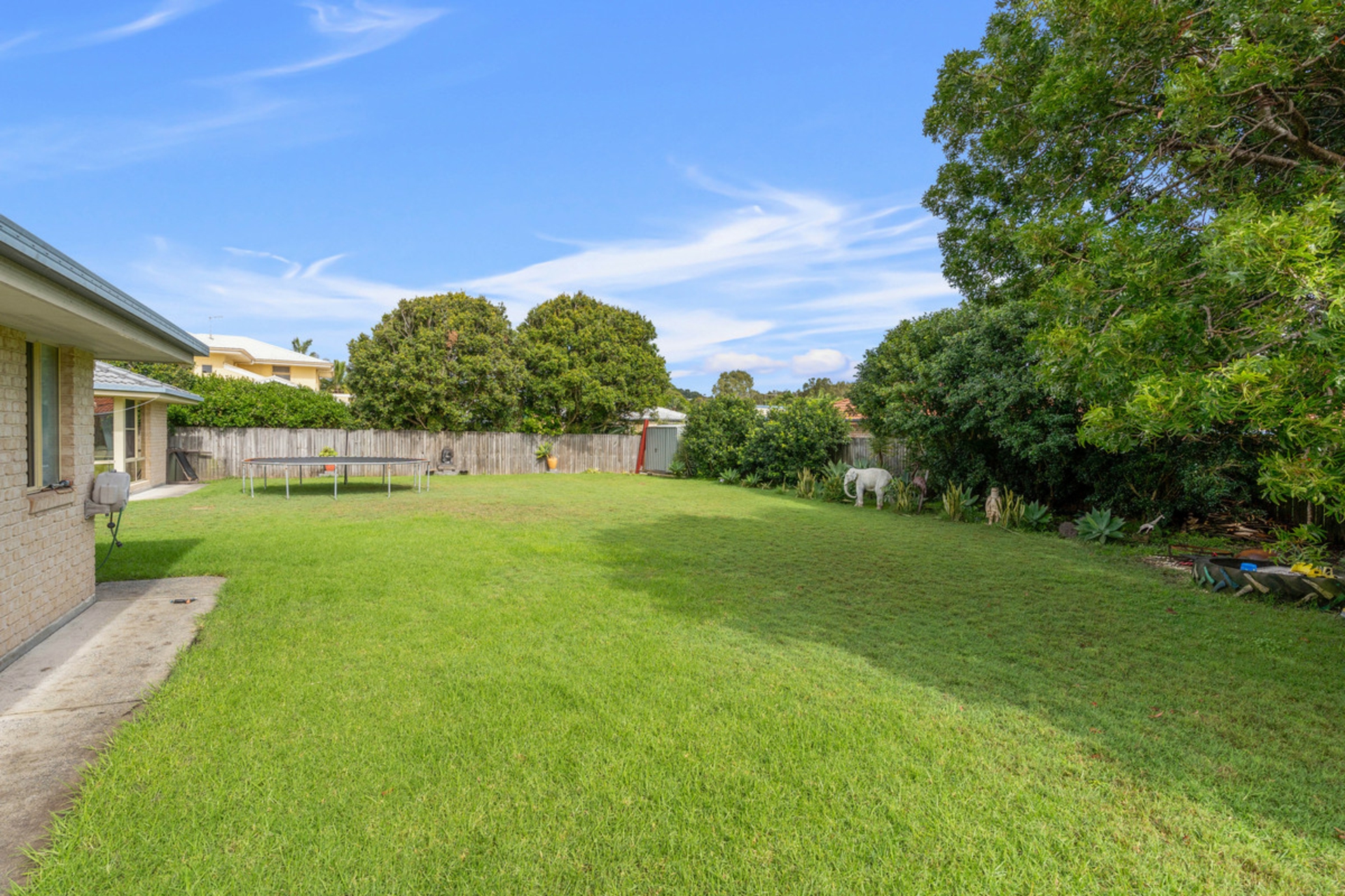 7 Carnarvon Court Lennox Head NSW House for Sale LJ Hooker