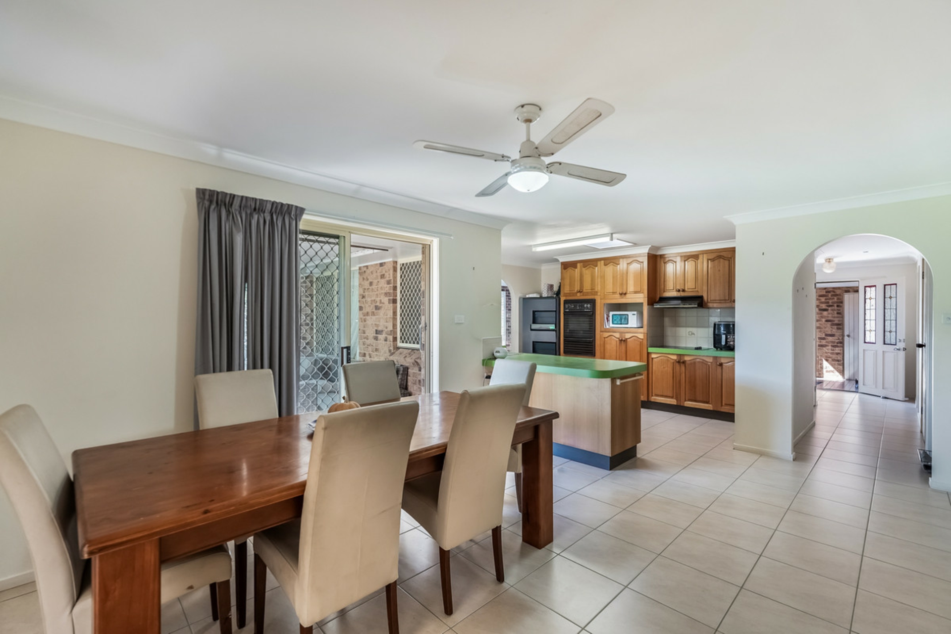 34 Gibbon Street — photo 9 of 18