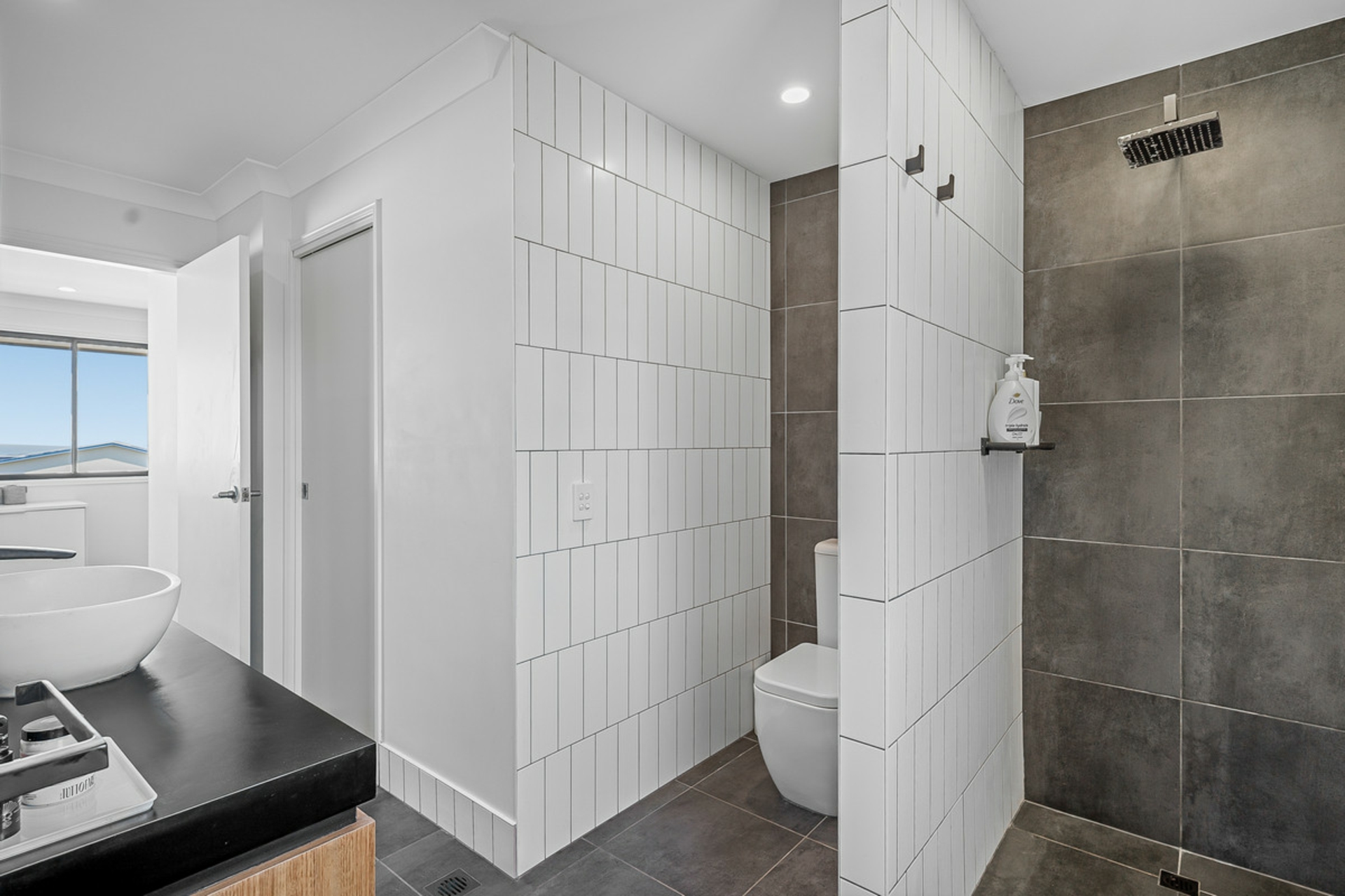 64 Killarney Crescent — photo 24 of 28