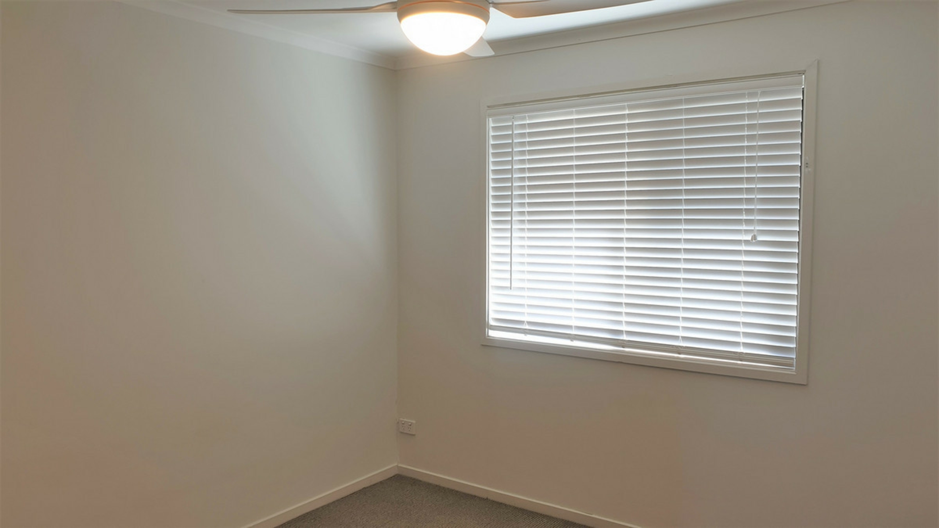 10/5-7 Tresise Place — photo 7 of 14