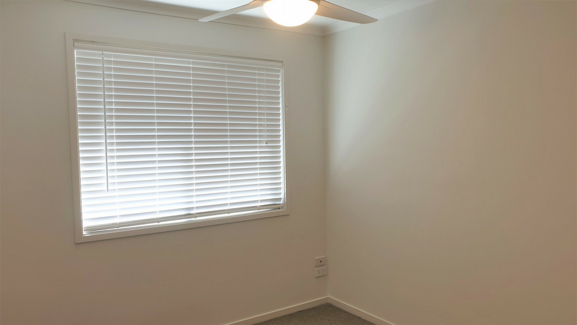 10/5-7 Tresise Place — photo 8 of 14