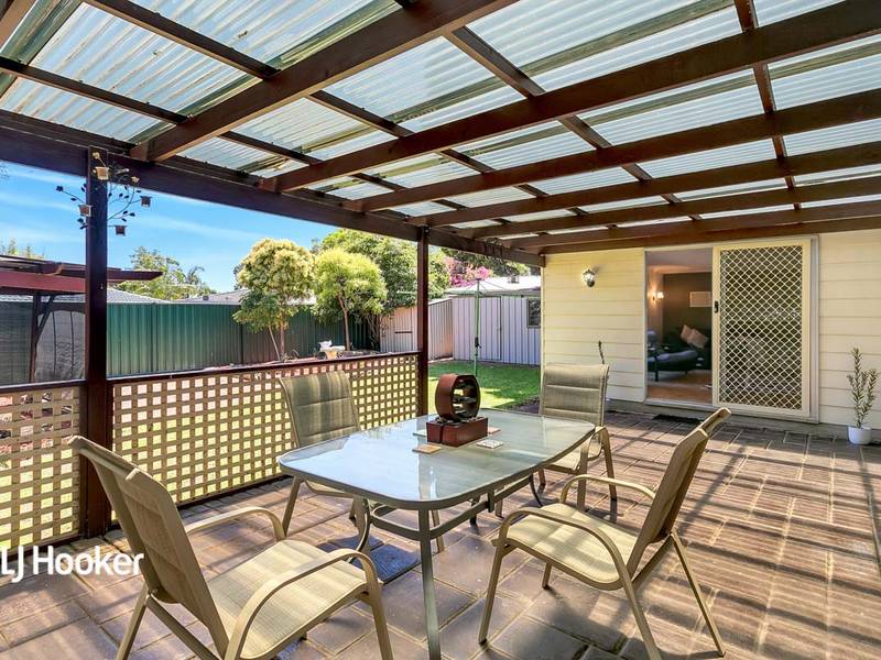 328 Grenfell Road, SURREY DOWNS