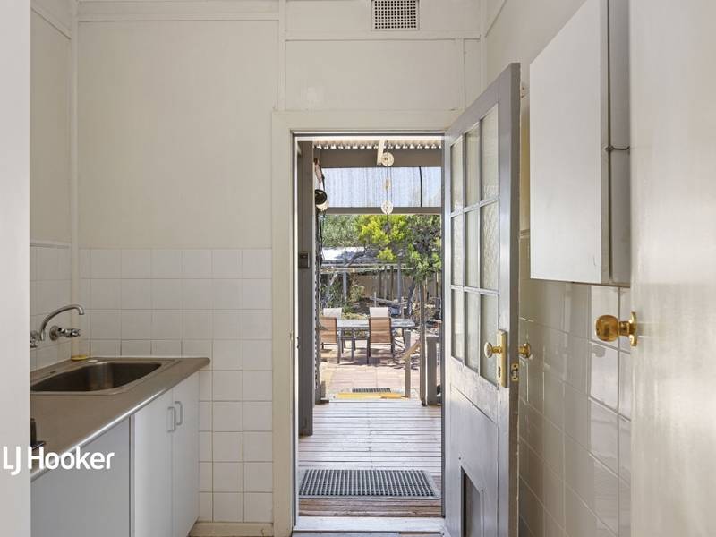5 Plover Avenue, THOMPSON BEACH