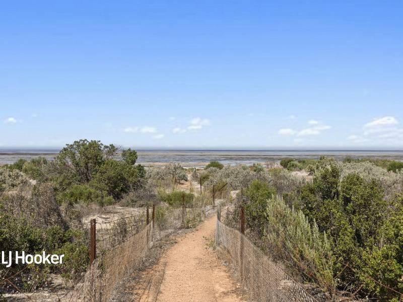5 Plover Avenue, THOMPSON BEACH
