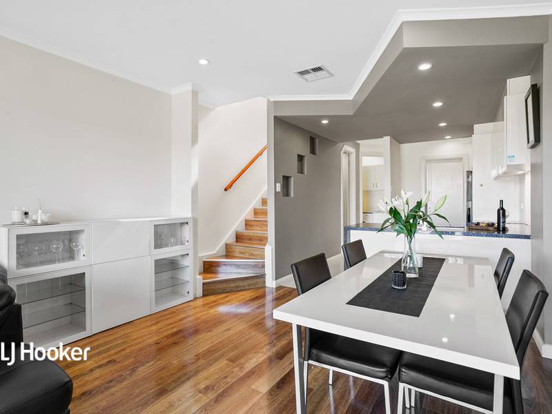 11B Macmillan Avenue, MAWSON LAKES