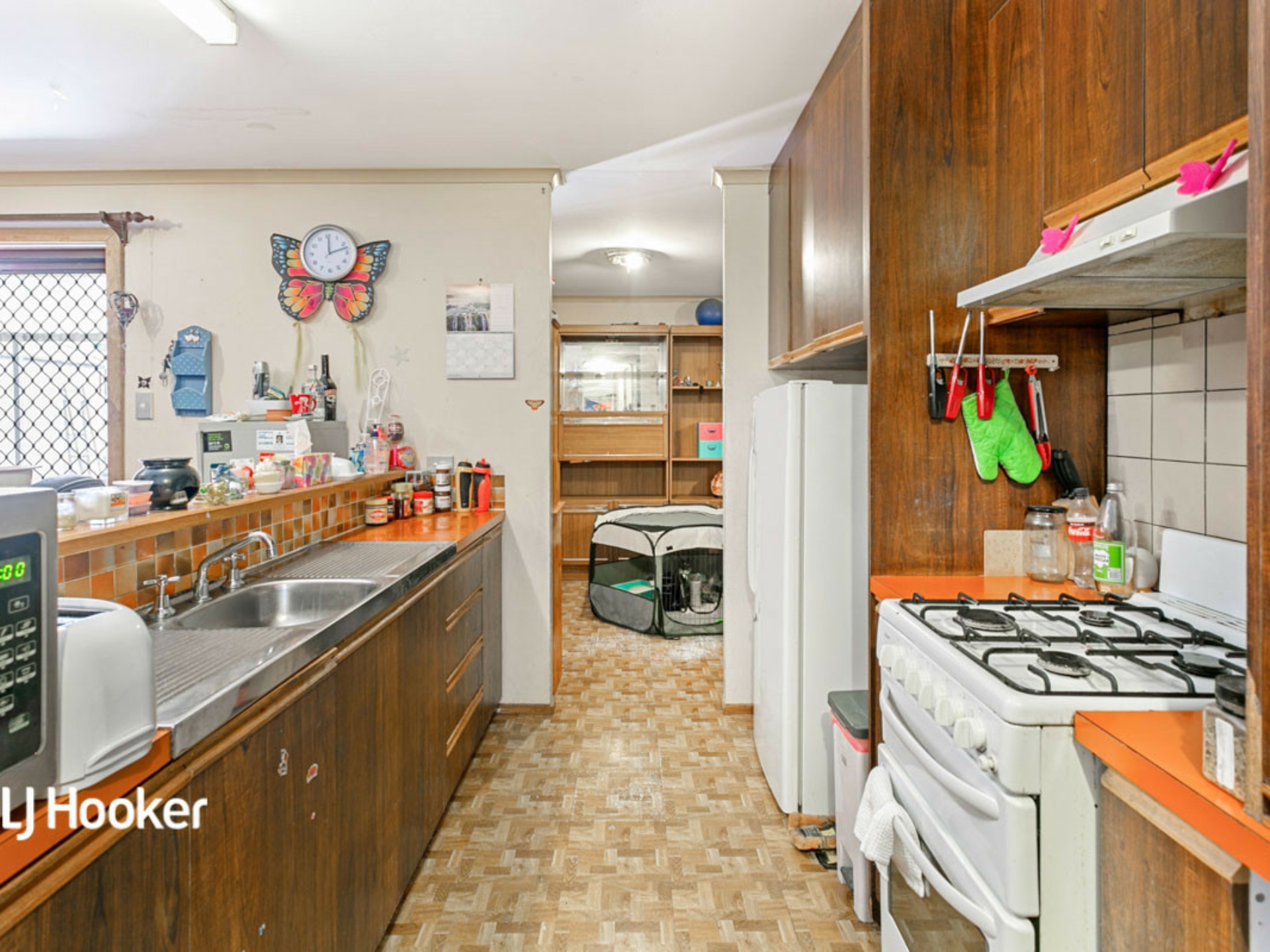 12 Solway Court, SURREY DOWNS