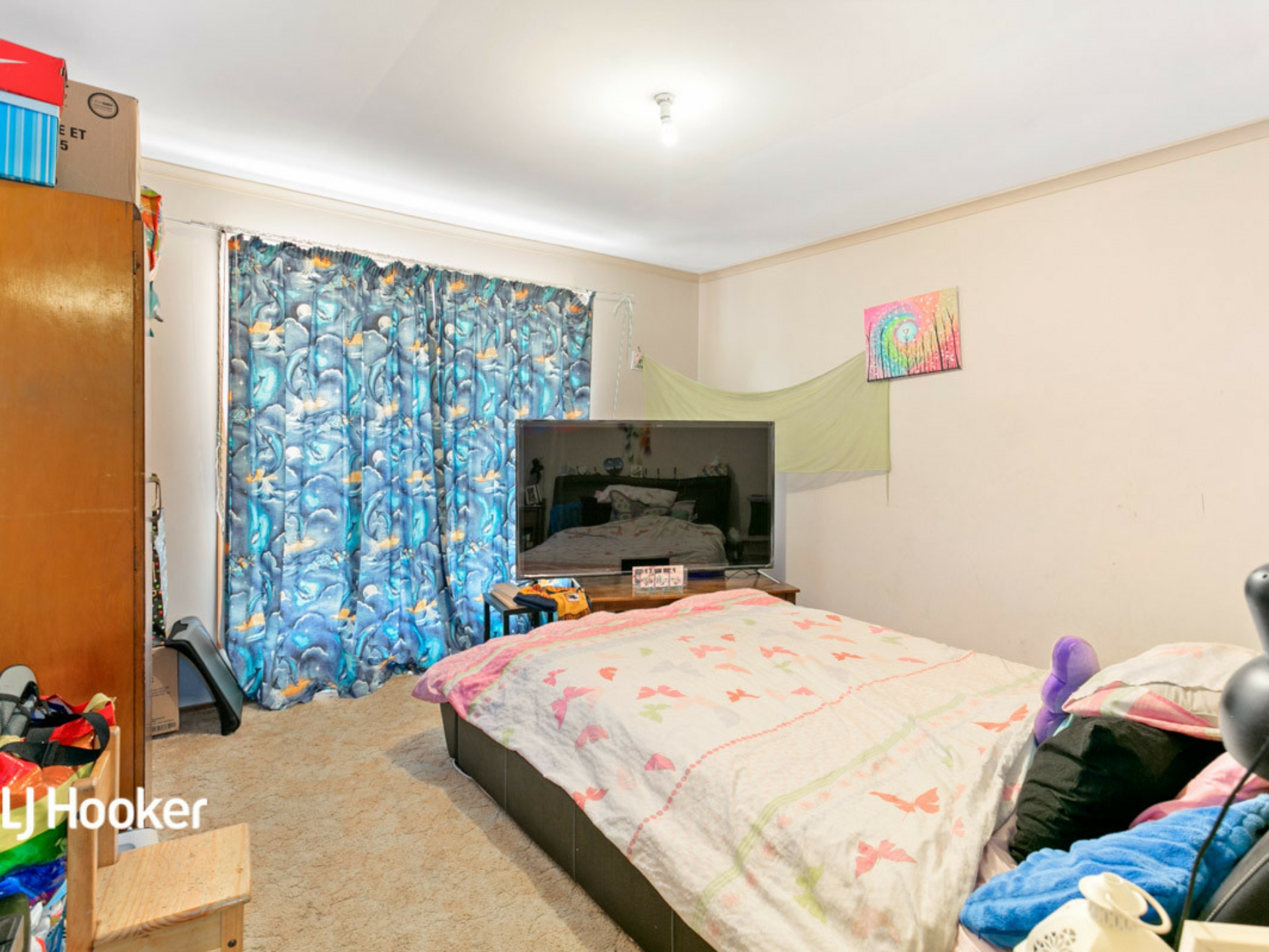 12 Solway Court, SURREY DOWNS