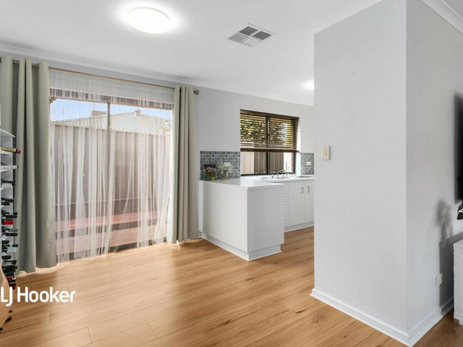 8 Essling Place, GREENWITH
