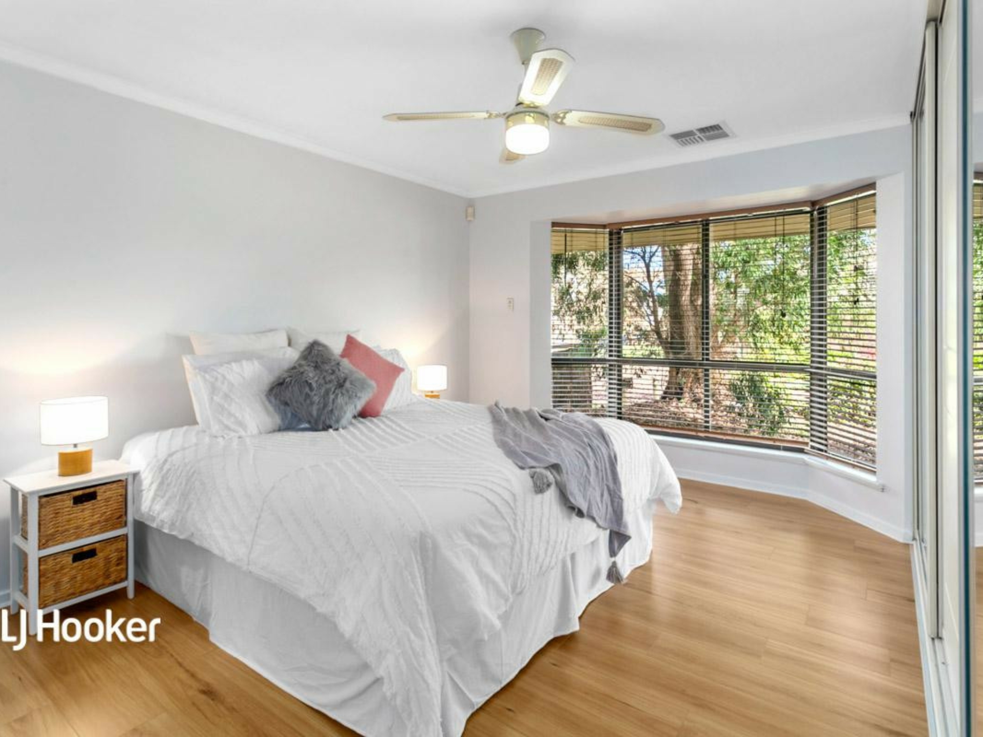8 Essling Place, GREENWITH