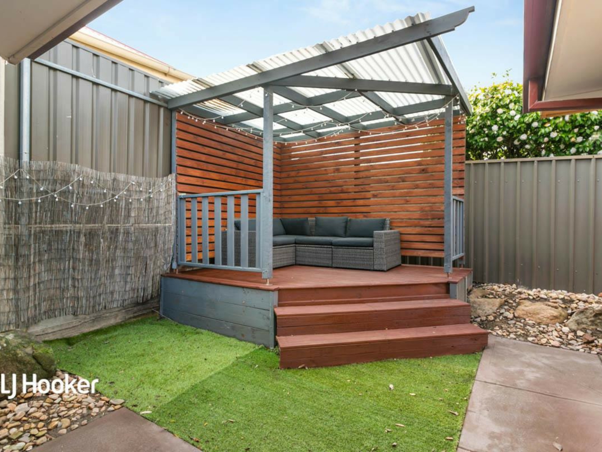 8 Essling Place, GREENWITH