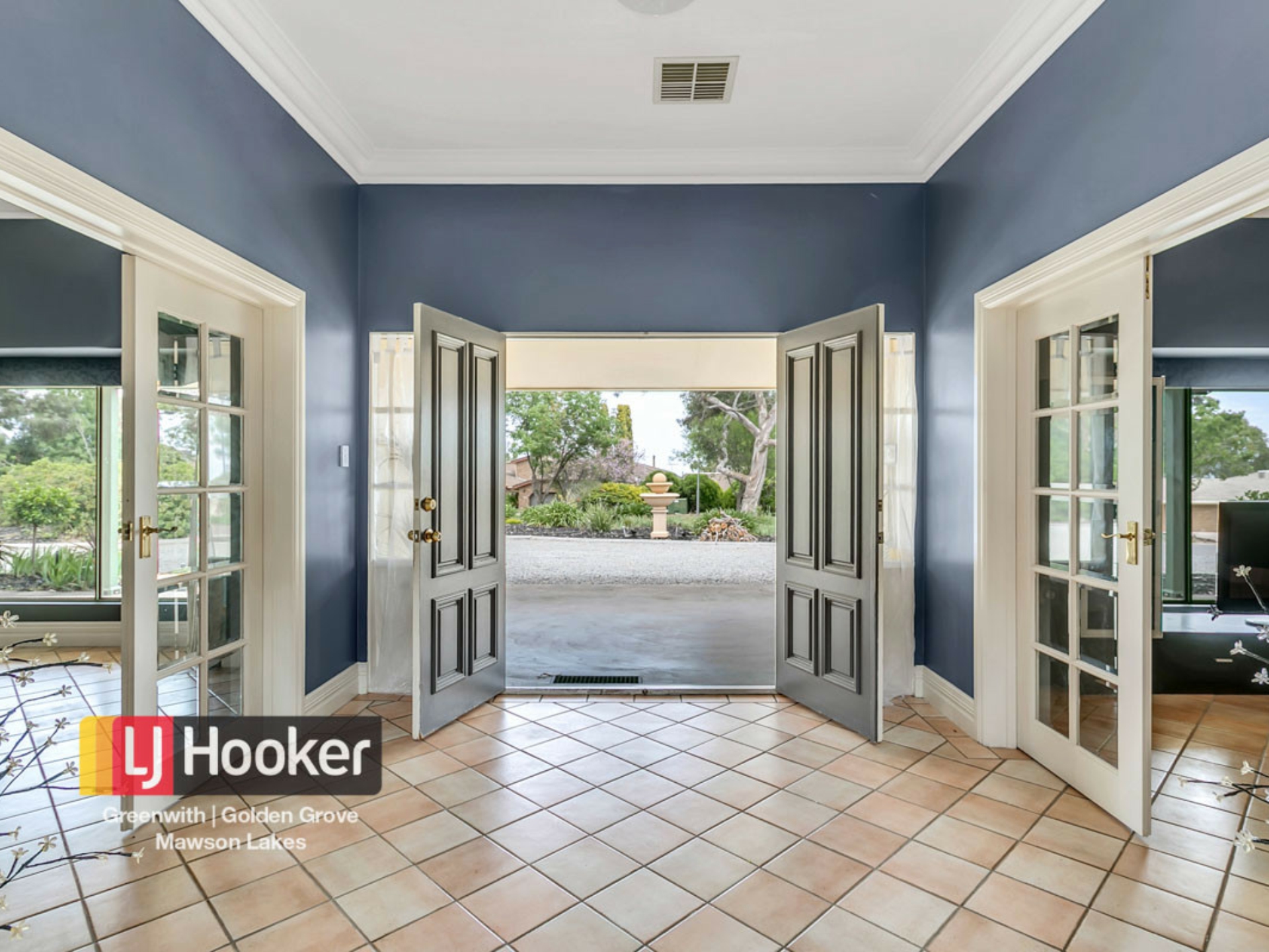 18 Oradala Court, GREENWITH