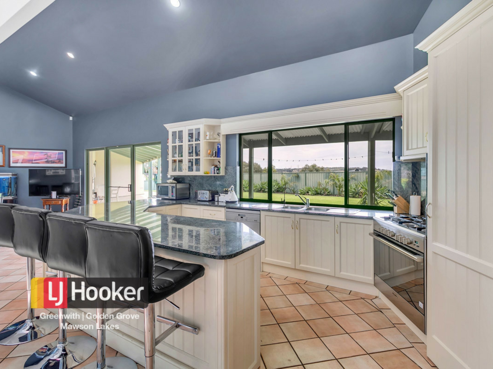 18 Oradala Court, GREENWITH