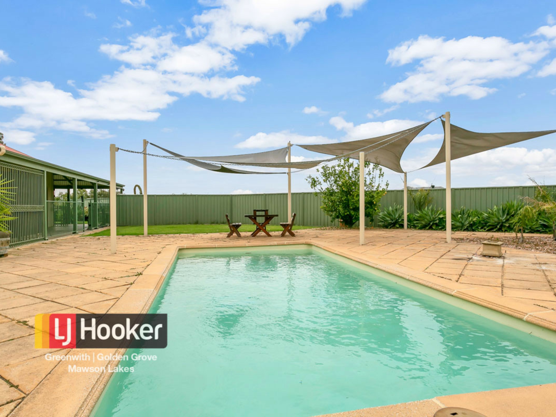 18 Oradala Court, GREENWITH