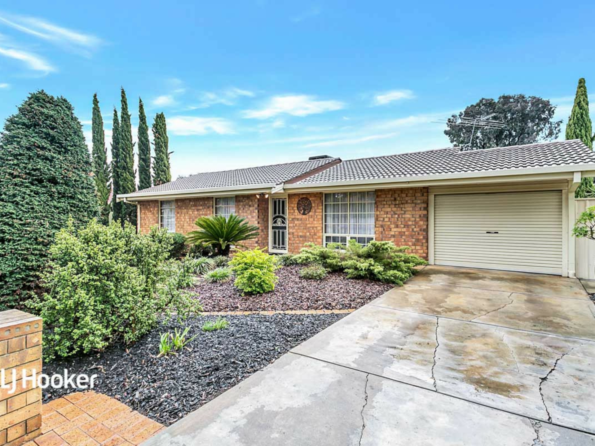 10 Batten Crescent Pooraka SA