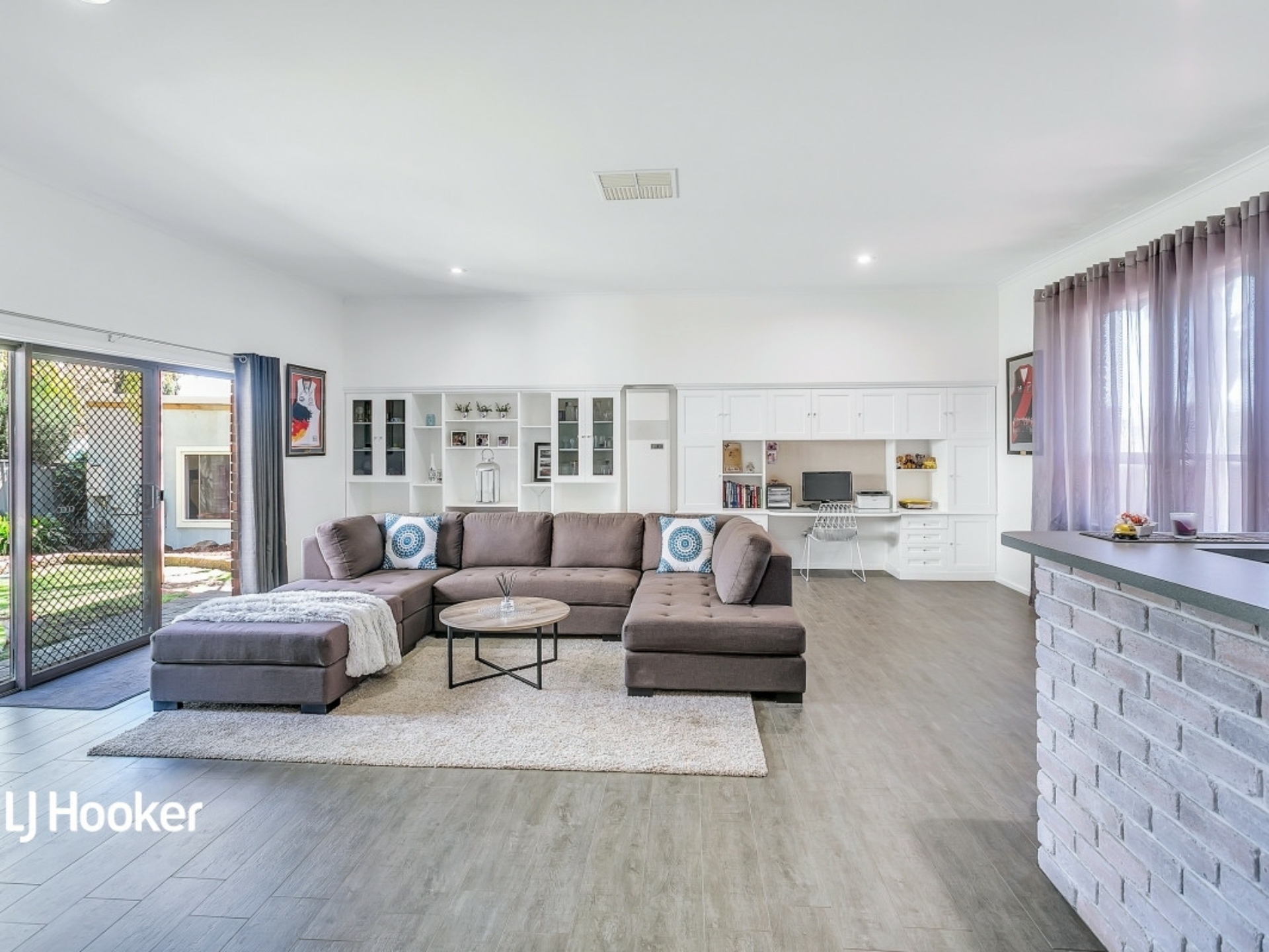25 Pringle Avenue, SURREY DOWNS
