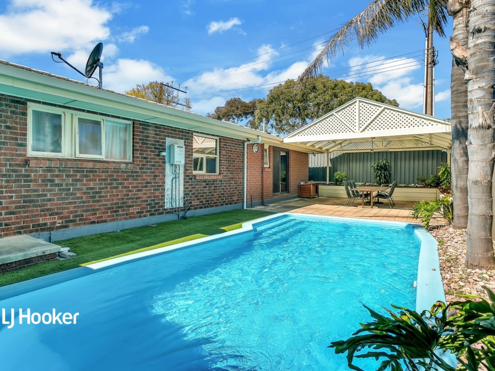 25 Pringle Avenue, SURREY DOWNS