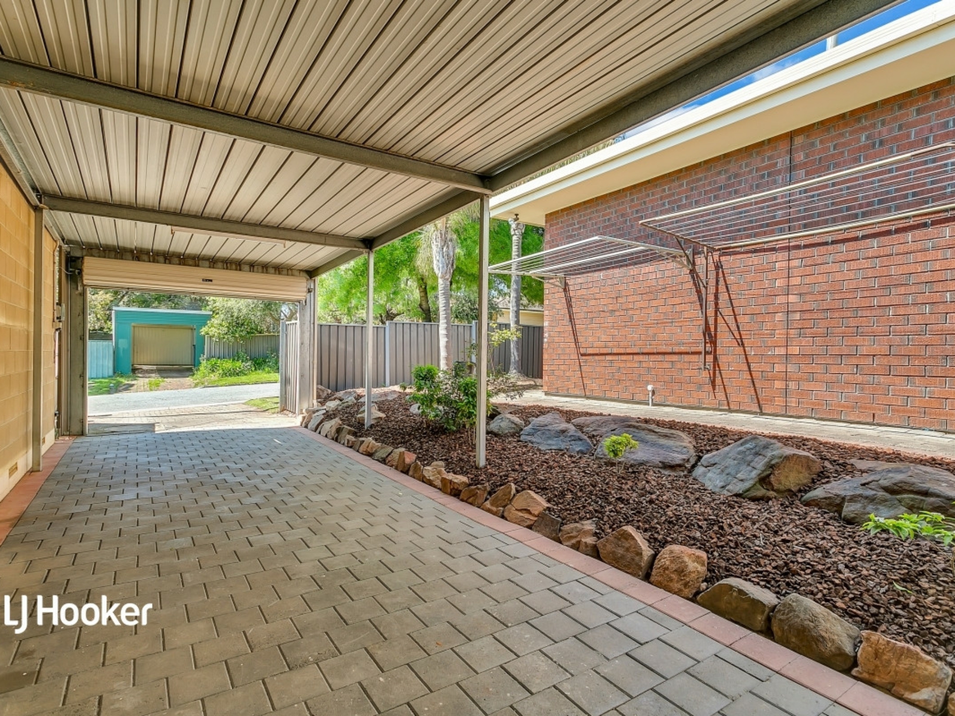 25 Pringle Avenue, SURREY DOWNS