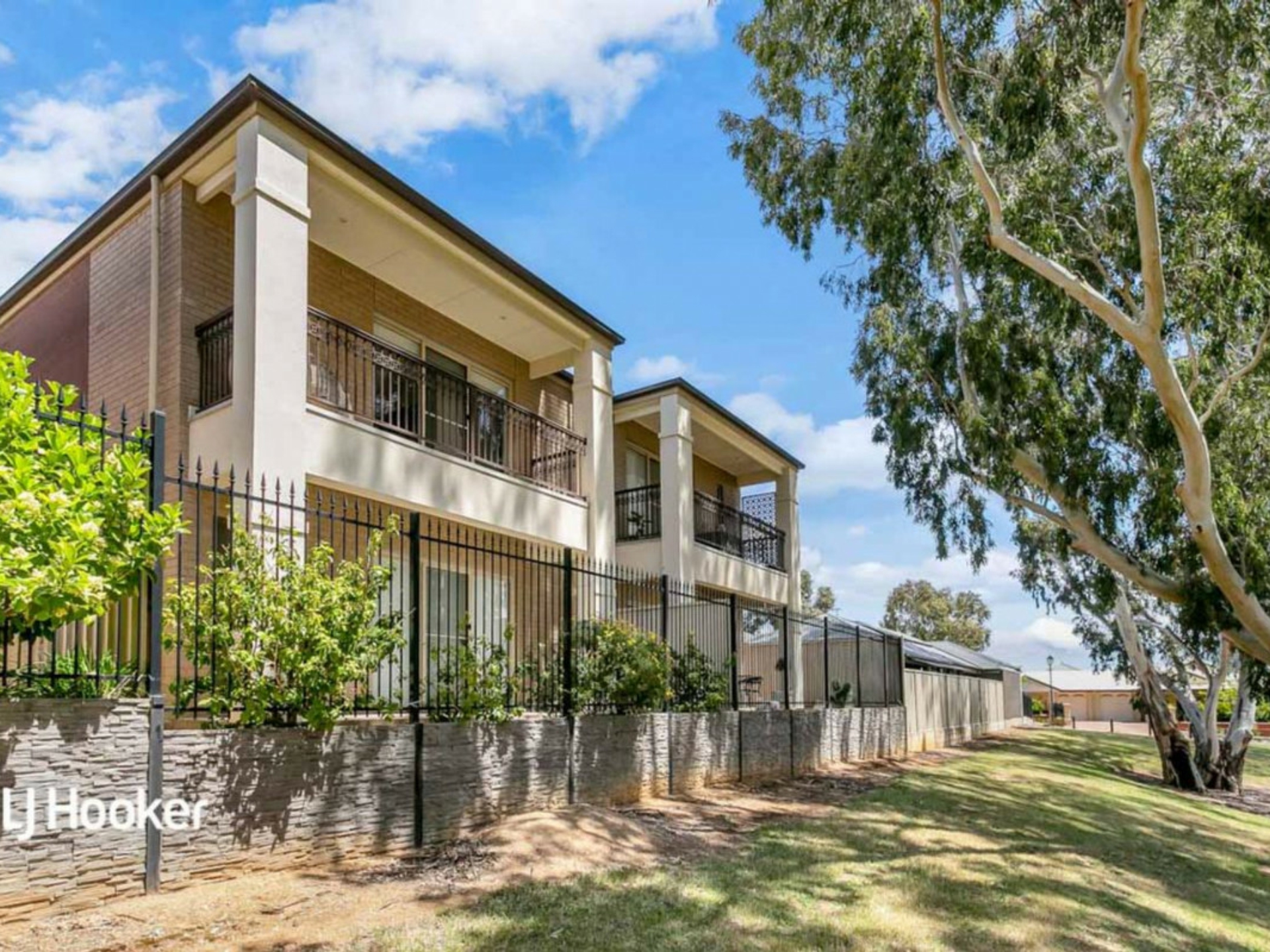 2/10 Settlers Hill Drive, GOLDEN GROVE