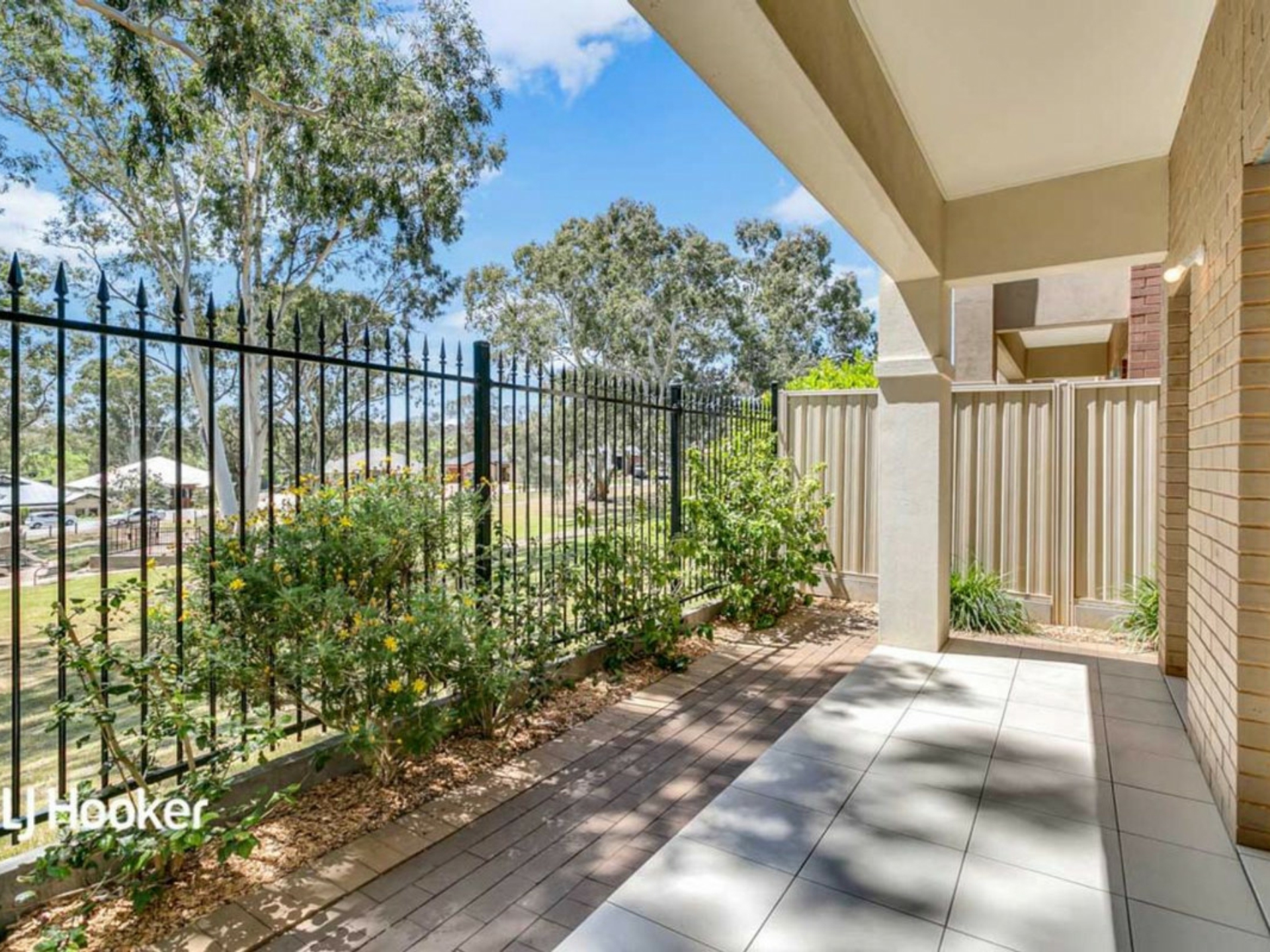 2/10 Settlers Hill Drive, GOLDEN GROVE