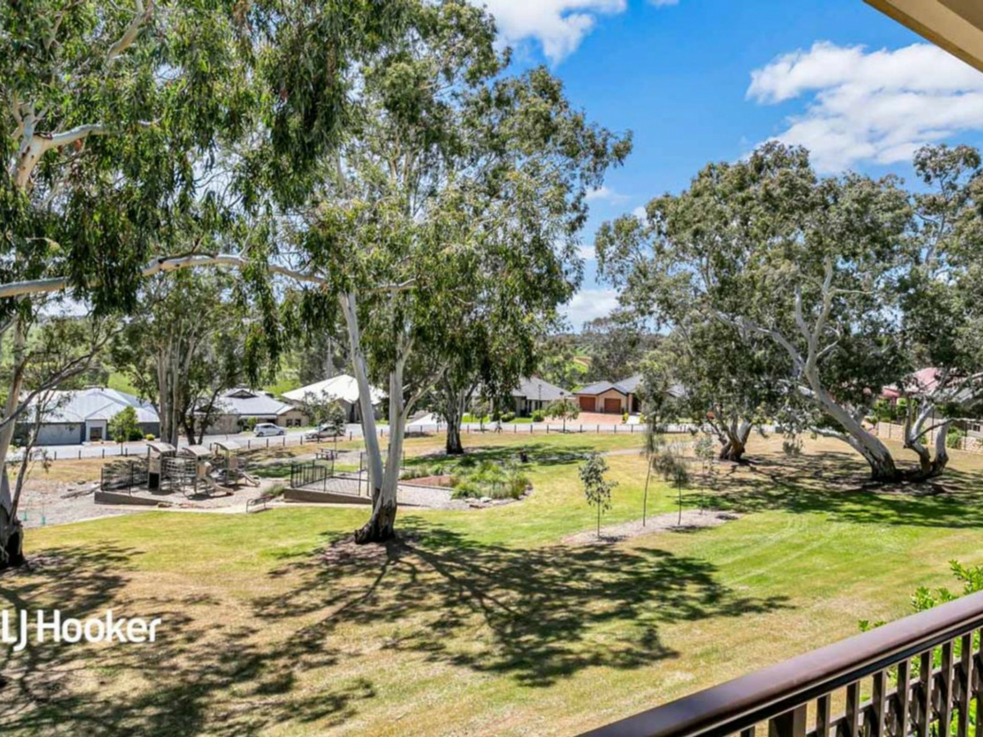 2/10 Settlers Hill Drive, GOLDEN GROVE